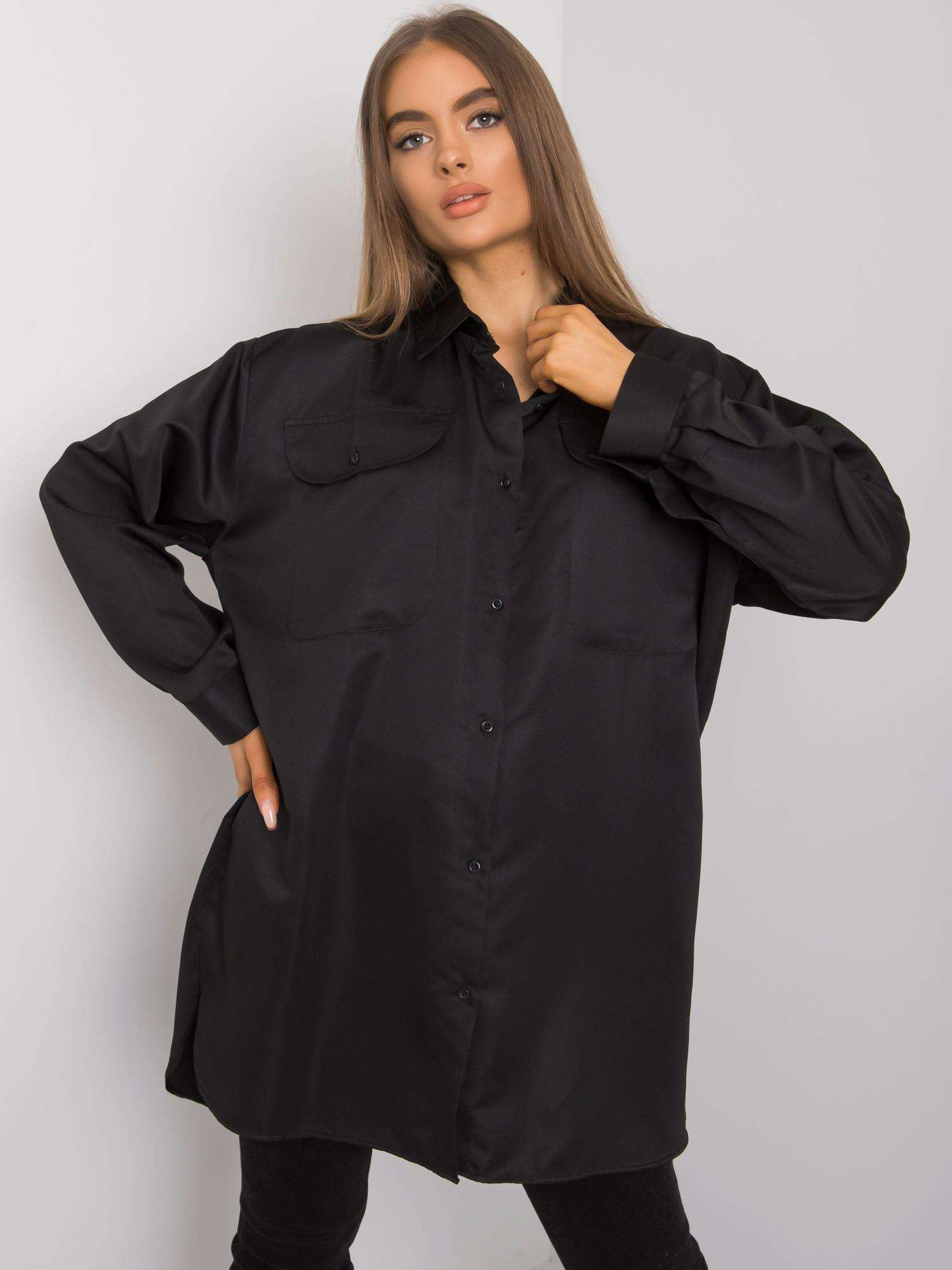 Čierna dámska oversize zamatová košeľa EM-KS-678-1.09-black Veľkosť: ONE SIZE