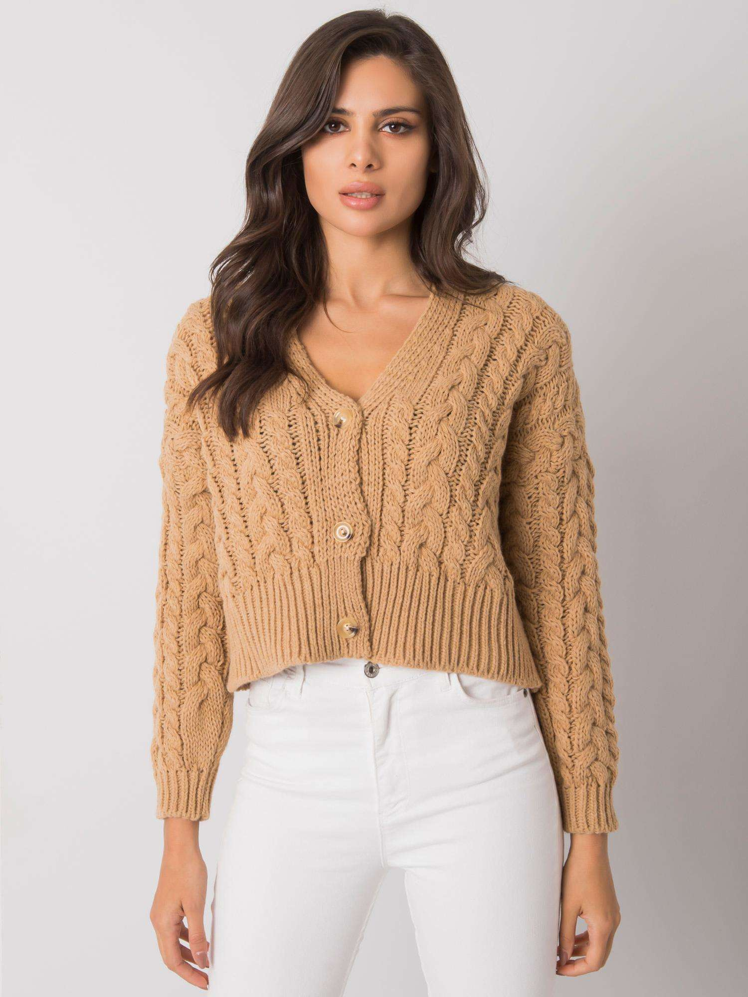 Hnedý pletený sveter s gombíkmi D90031J90792A1-camel Veľkosť: L/XL