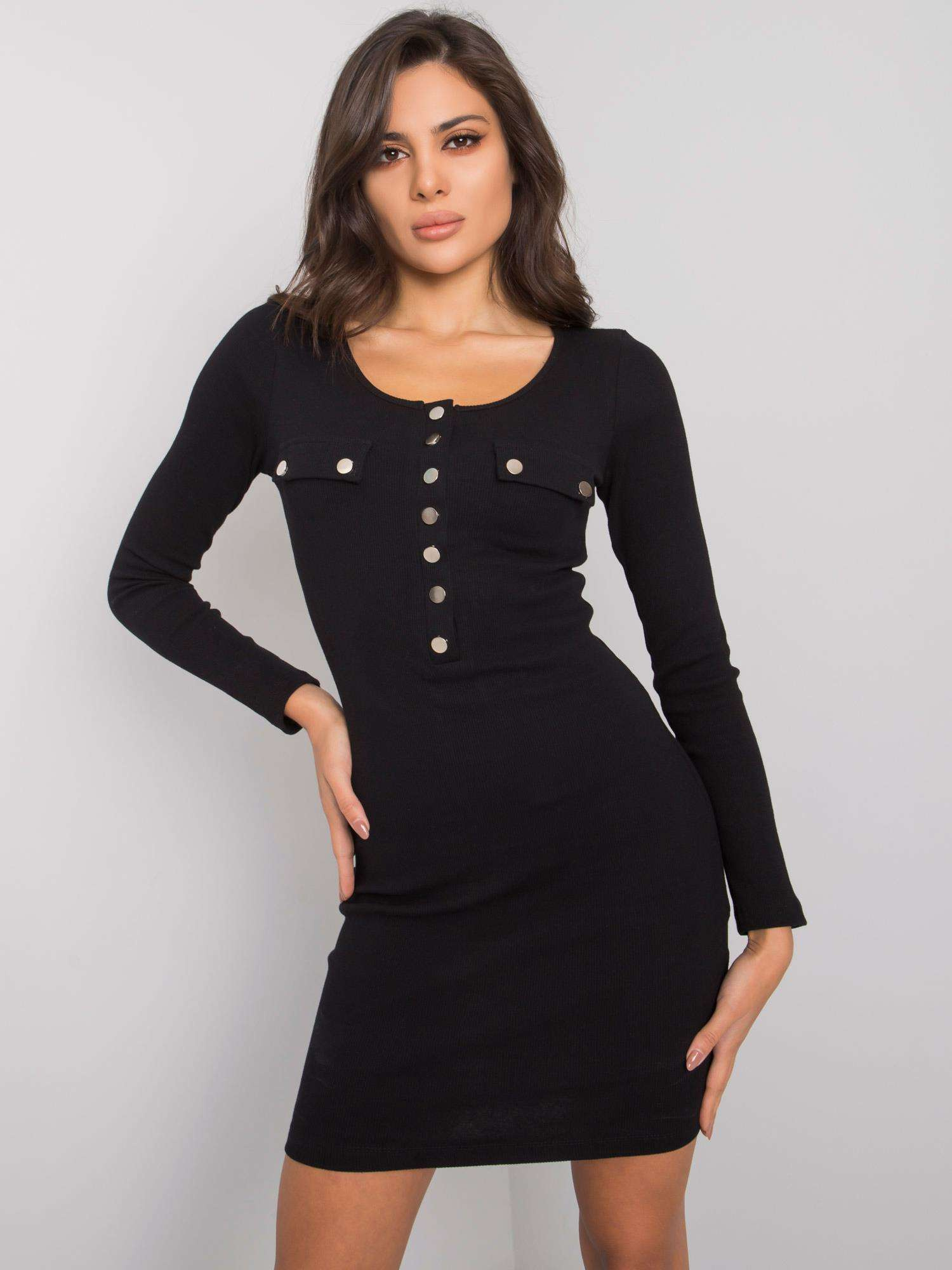 Čierne priliehavé šaty RV-SK-5079-1.17P-black Veľkosť: S/M