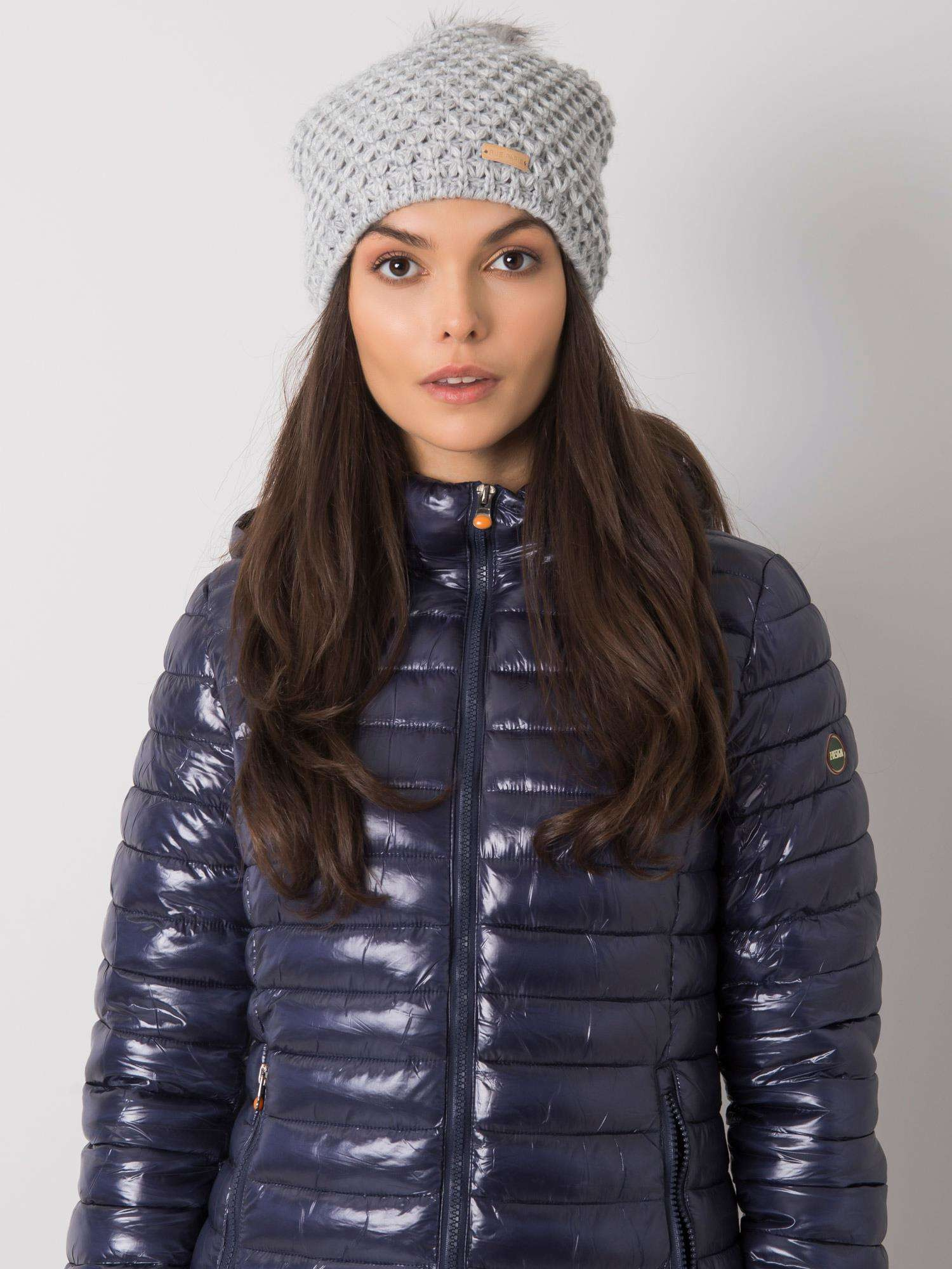 Šedá zimná čiapka s brmbolcom -JK-SK-32.15-grey Veľkosť: ONE SIZE