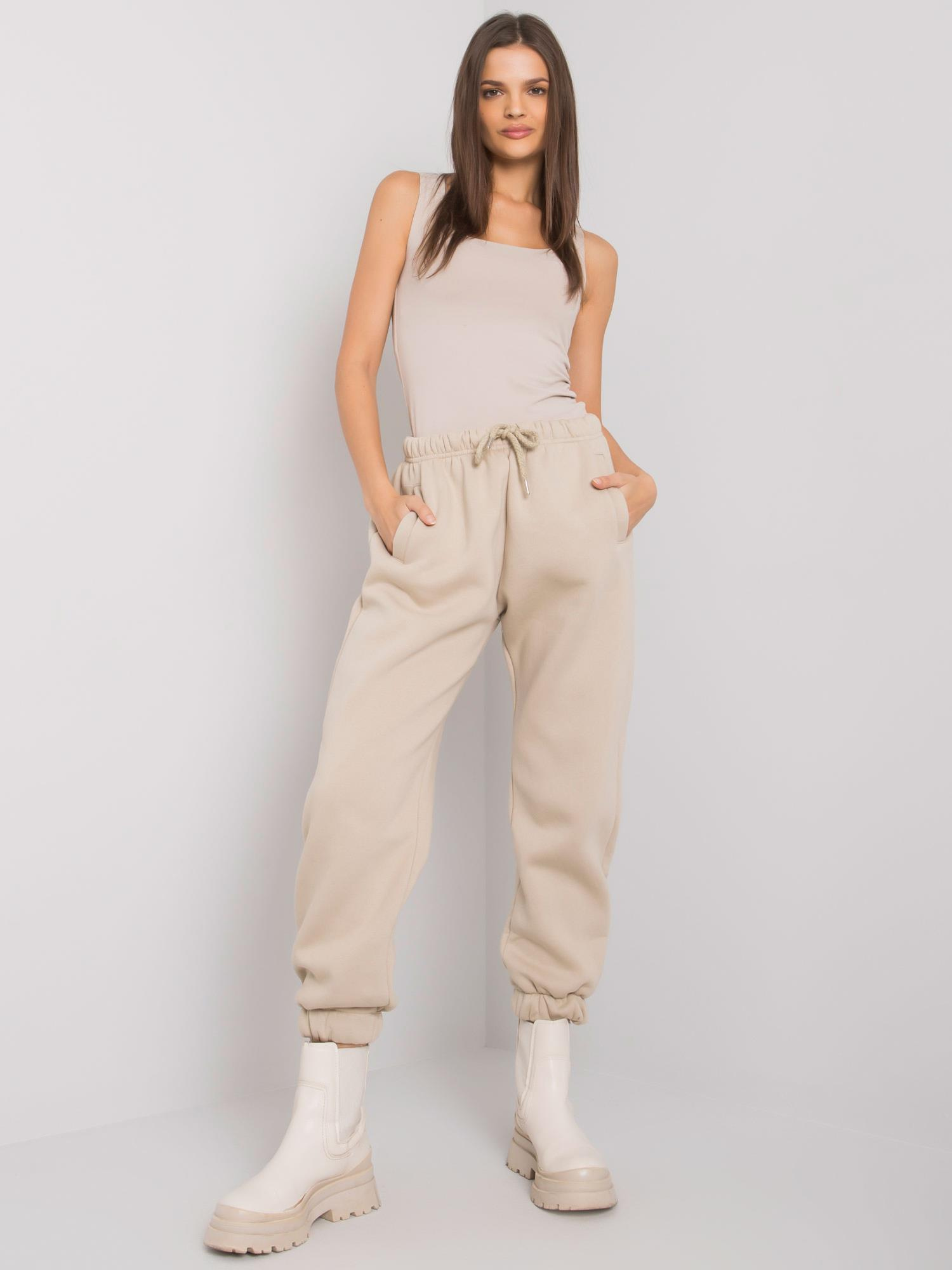 Béžové dámske tepláky -RV-DR-7205.74-beige Veľkosť: L/XL