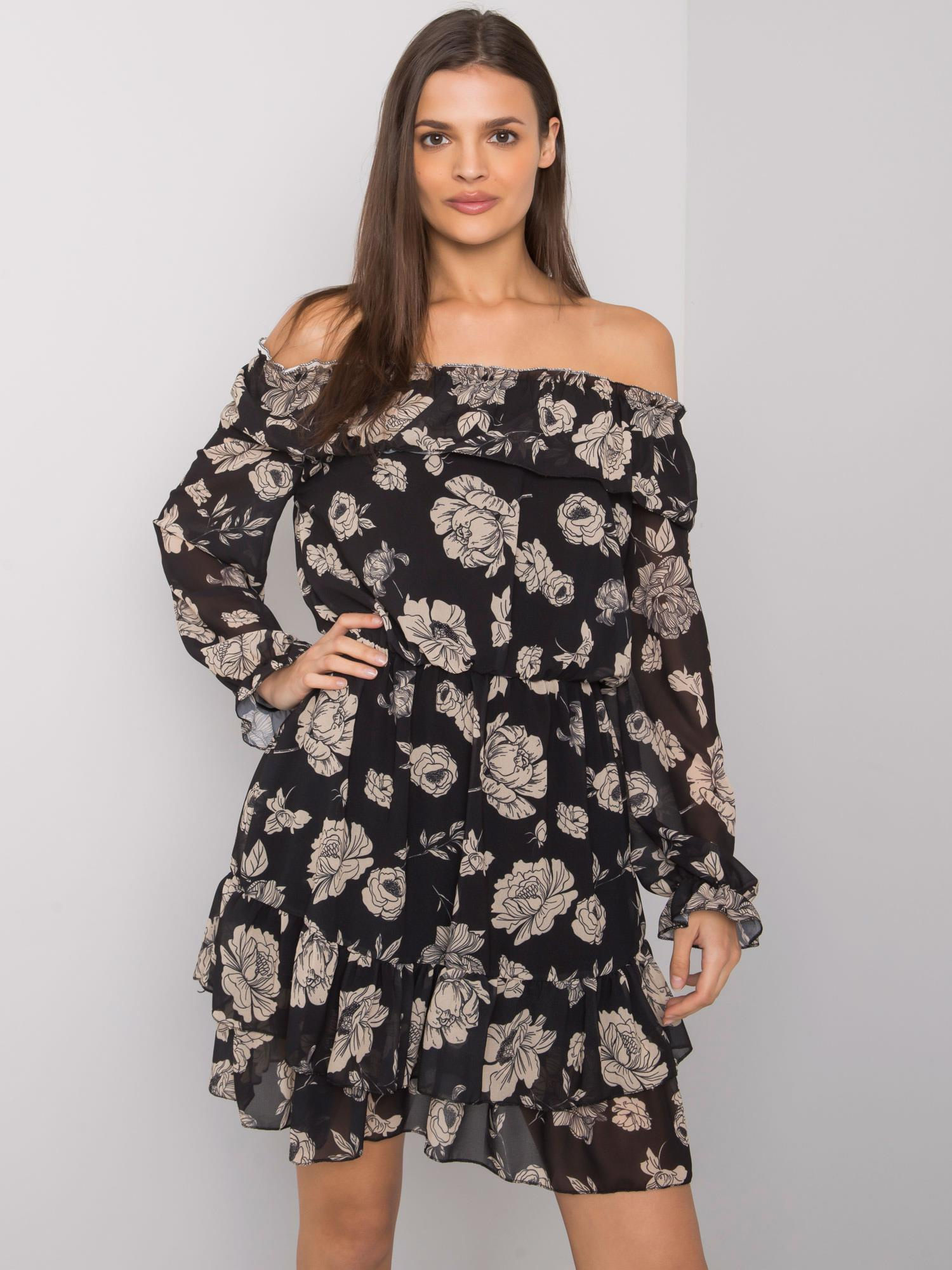 Čierne šaty s béžovými kvetmi -DHJ-SK-15015.56P-black-beige Veľkosť: ONE SIZE