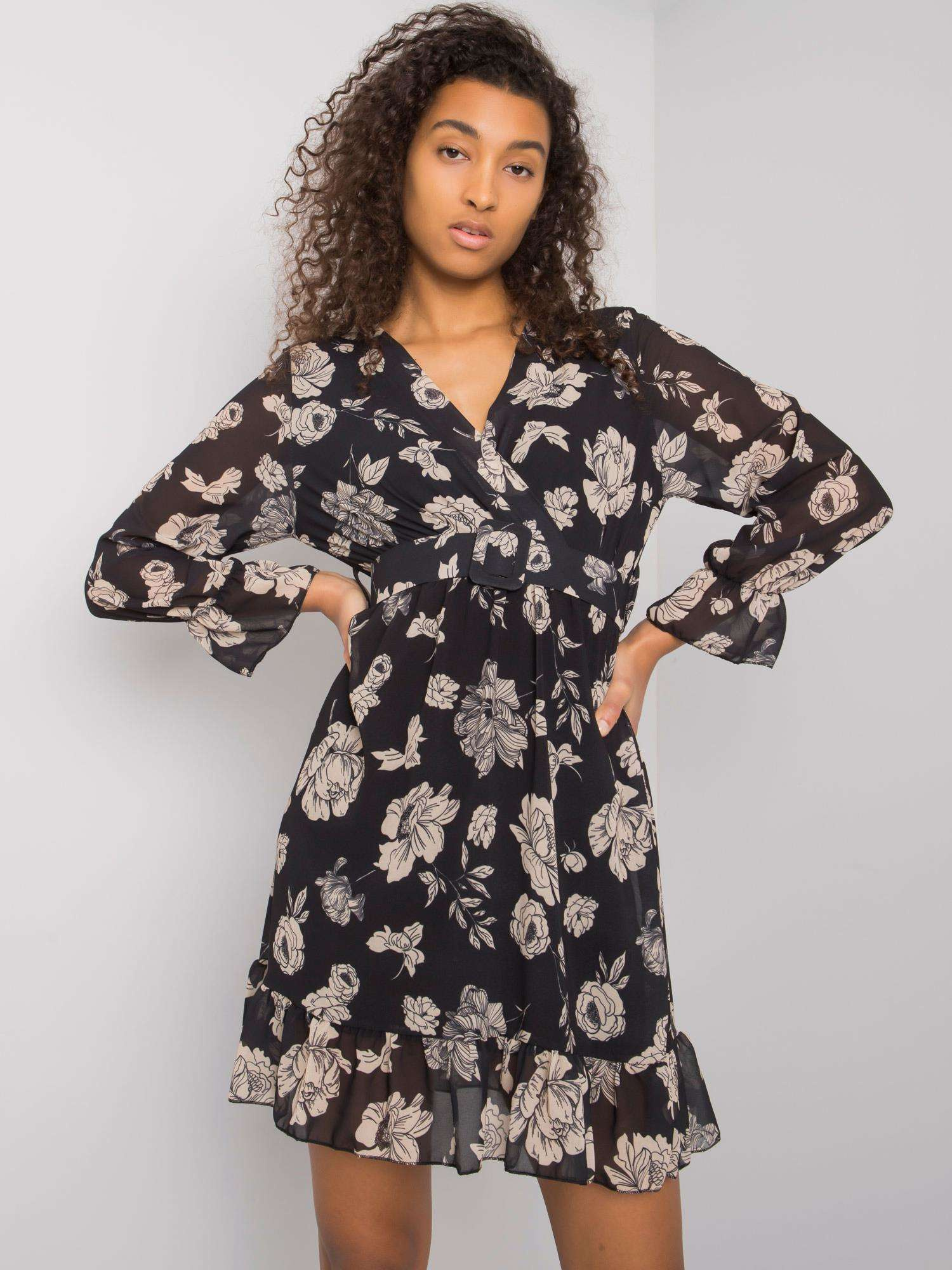 Čierne šaty s béžovými kvetmi Loriella DHJ-SK-12220-3.51P-flower print Veľkosť: ONE SIZE
