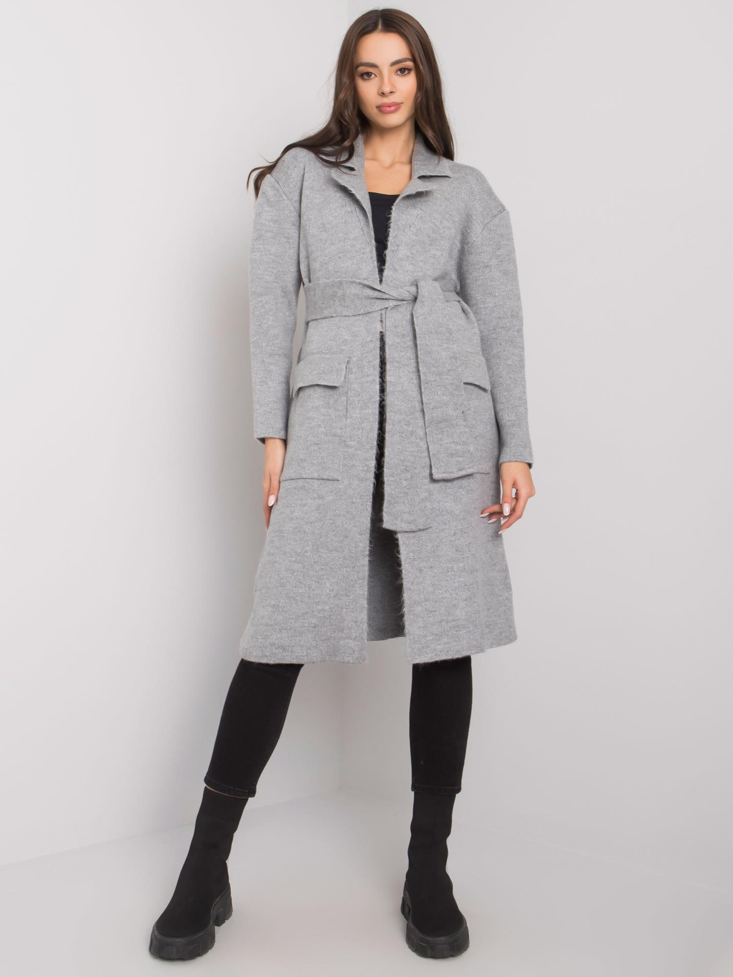 Dlhý šedý kardigan s opaskom Judith LC-SW-844.33X-grey Veľkosť: ONE SIZE