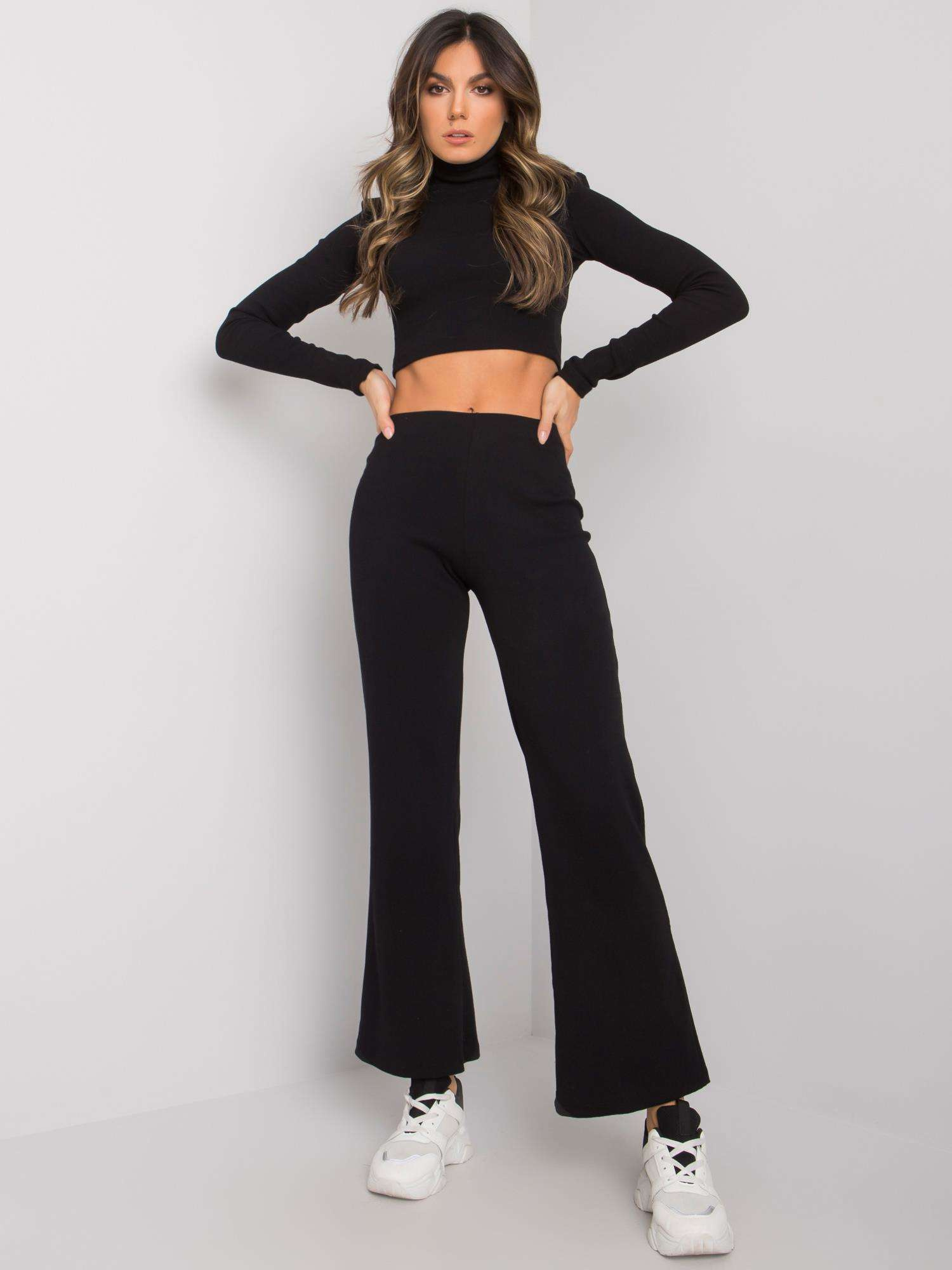 Čierna dámska tepláková súprava RV-KMPL-7361.18P-black Veľkosť: S/M