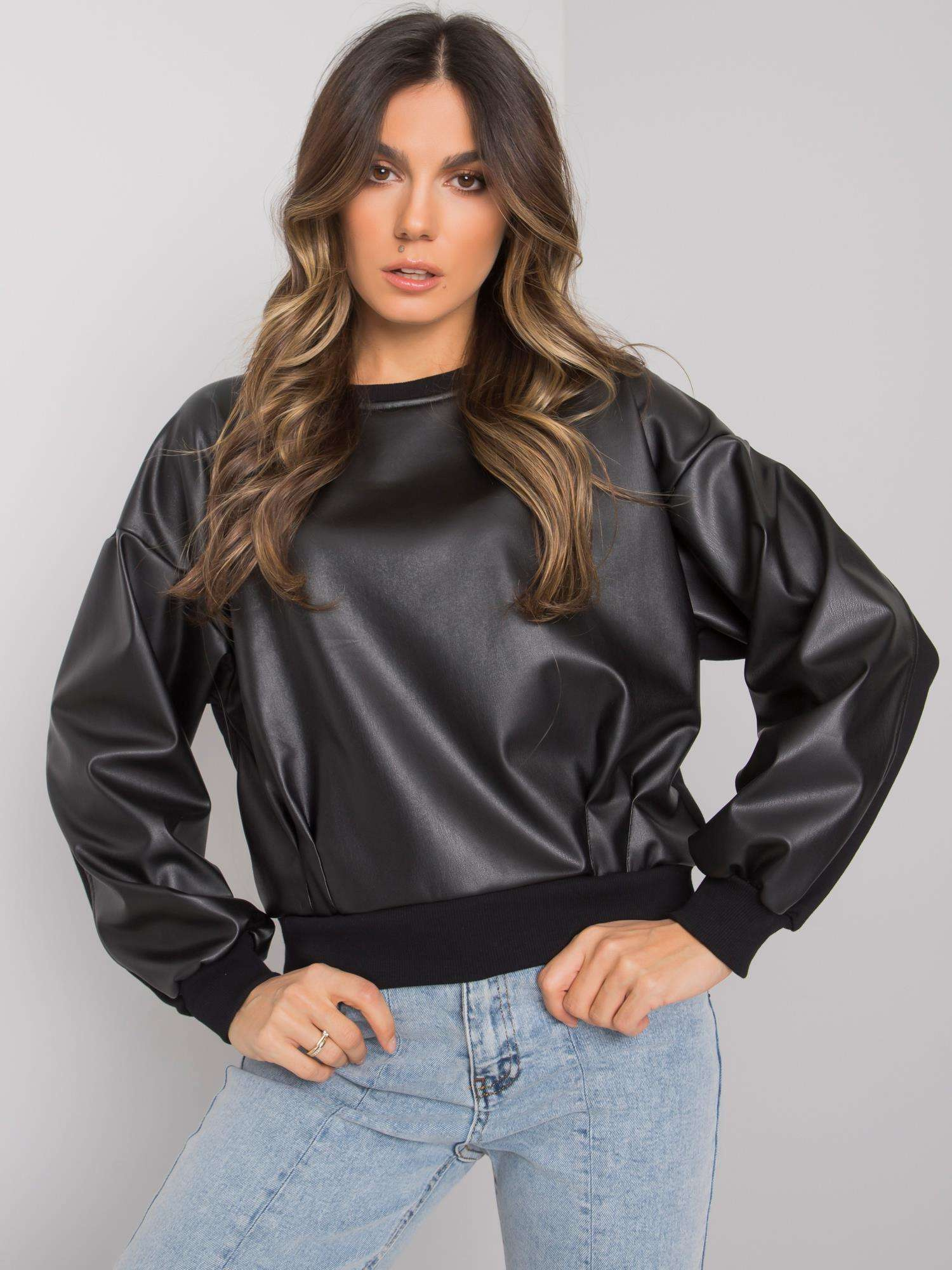 Čierna mikina Ancora s prednou časťou z eko kože RV-BL-7352.52-black Veľkosť: S/M