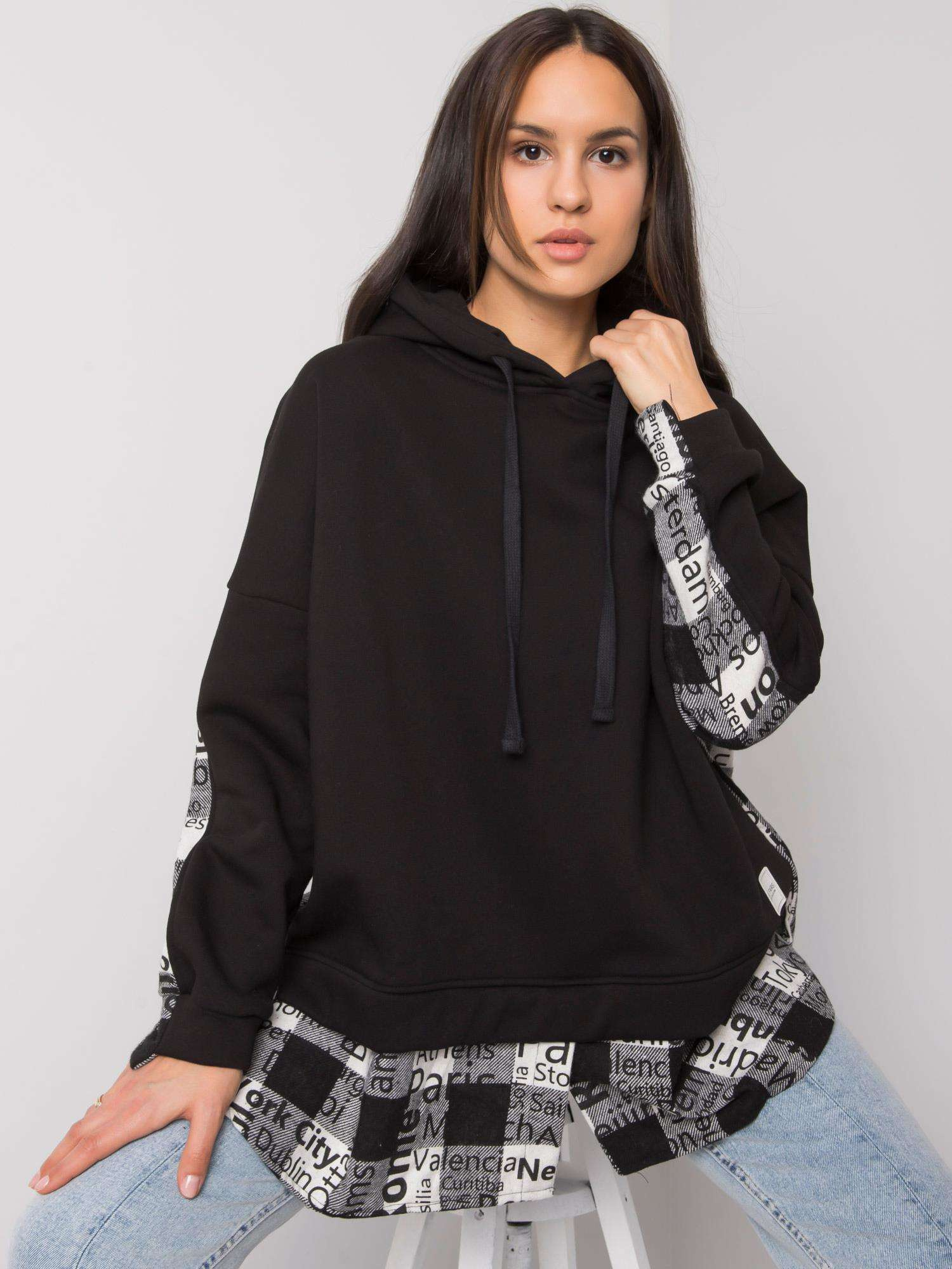 Čierna mikina Freyah s bielym károvaním RV-BL-7312.14-black-white Veľkosť: L/XL