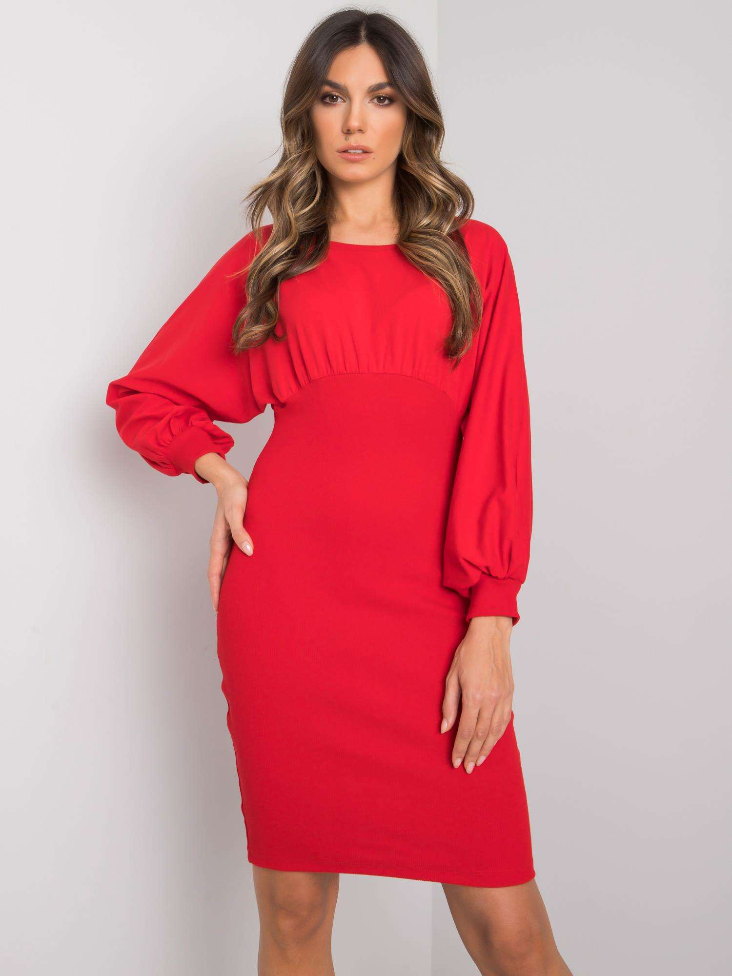 Červené šaty Violette s puzdrovou sukňou RV-SK-7337.19-red Veľkosť: S/M