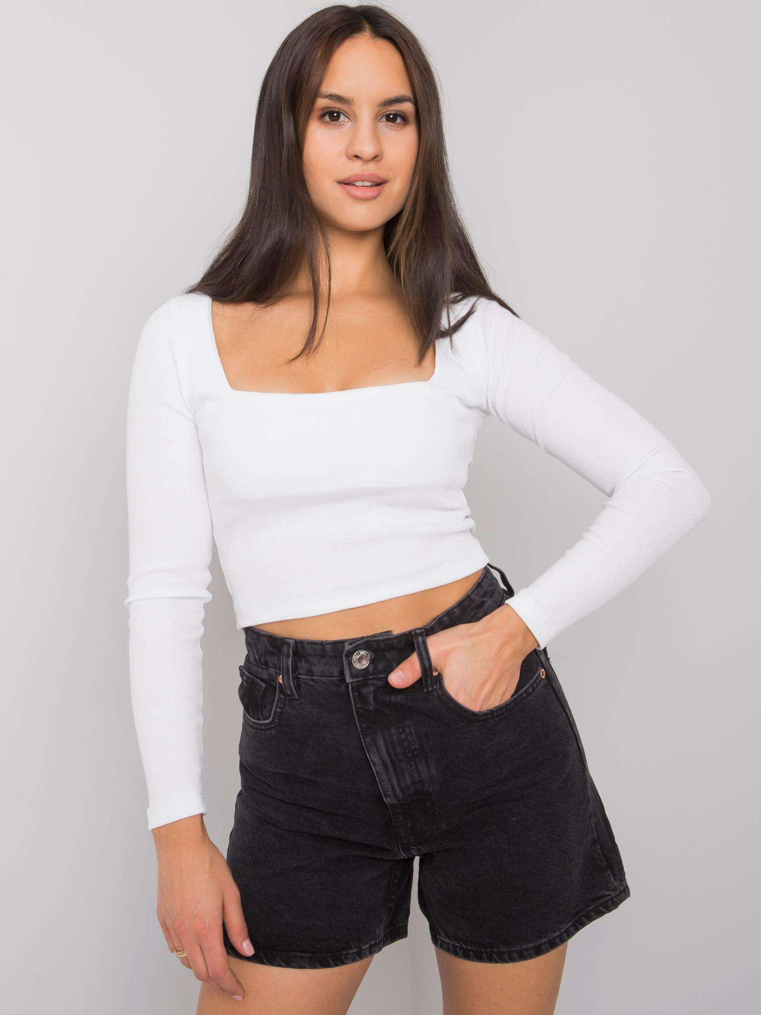 Biely dámsky crop top s dlhými rukávmi RV-BZ-7314.97-white Veľkosť: L