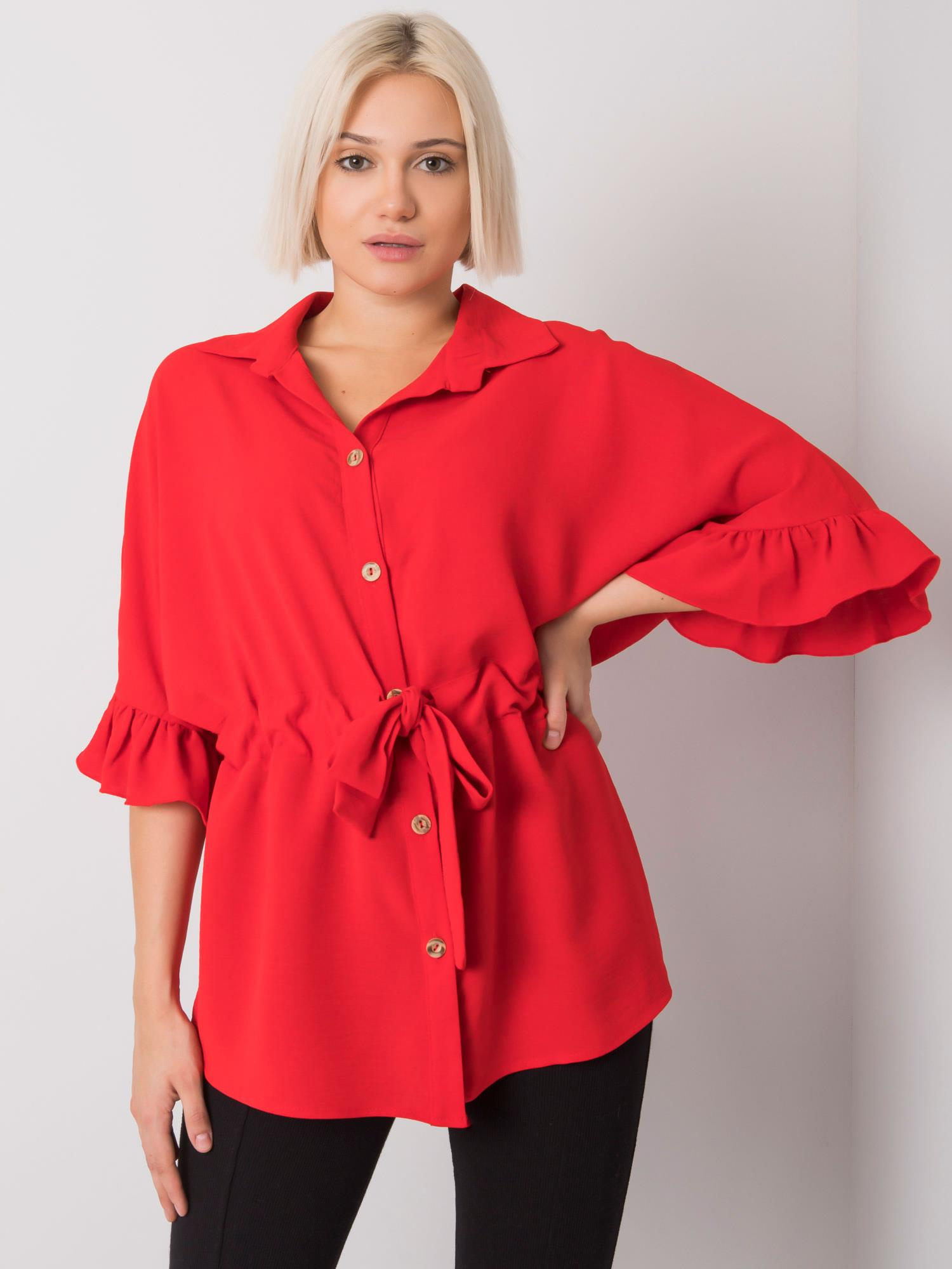 Červená dámska voľná košeľa s opaskom CHA-BZ-3576.25-red Veľkosť: L/XL