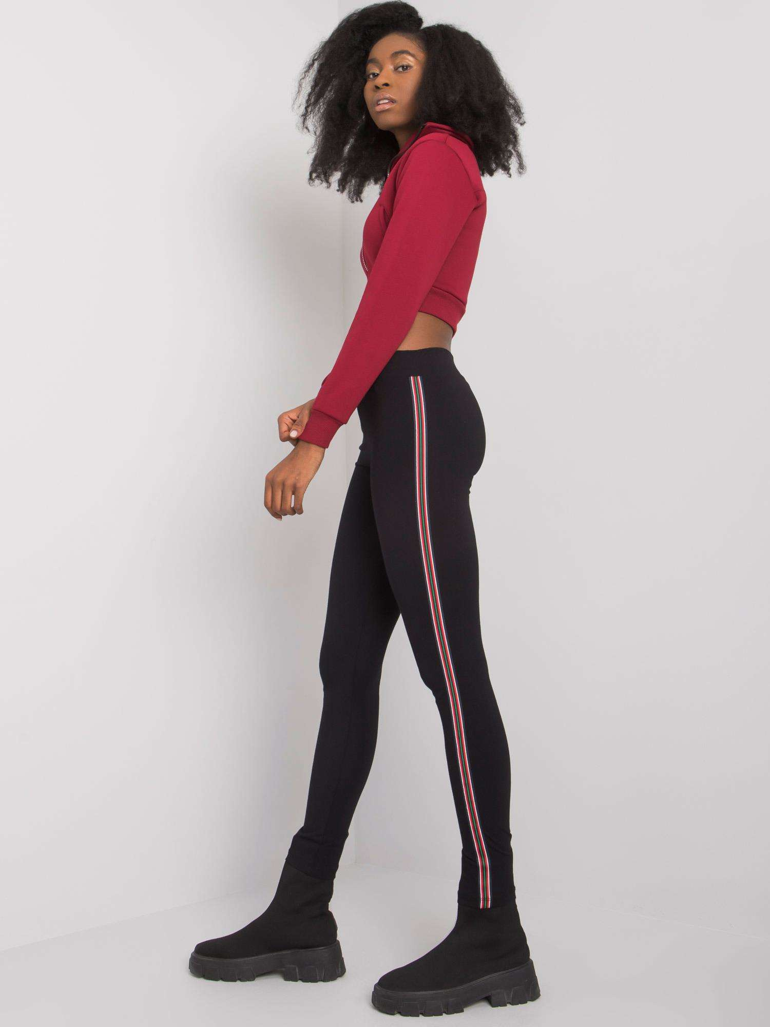 Čierne legíny Jianna s farebným pruhom RV-LG-7379.02P-black Veľkosť: XL
