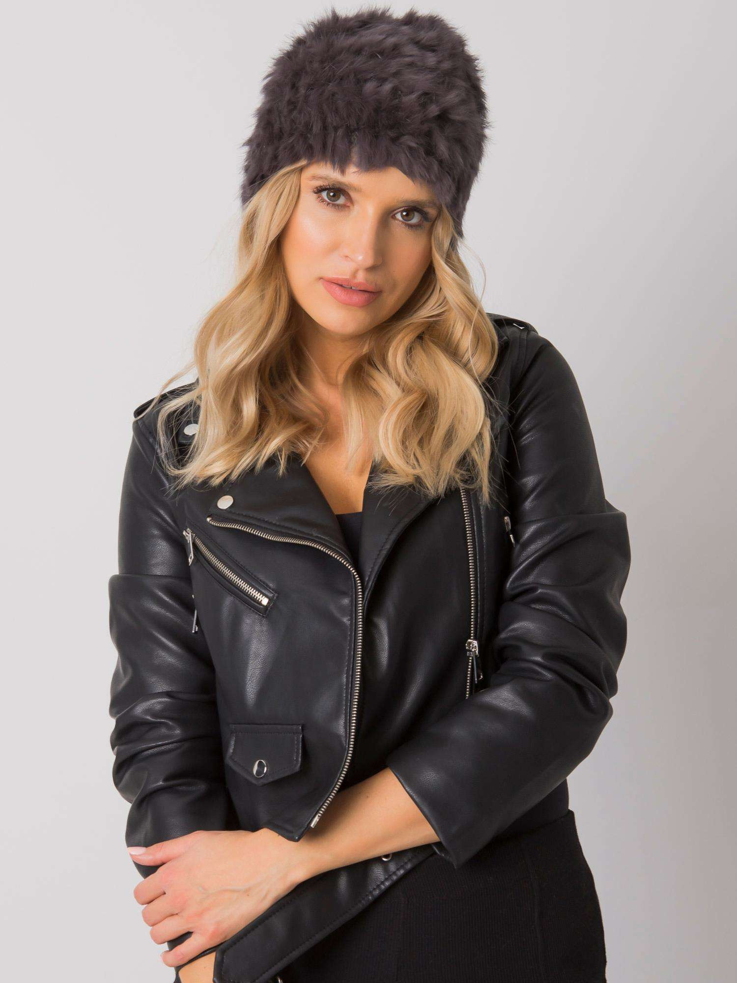 Grafitová kožušinová čiapka AT-CZ-16801.38-grafit grey Veľkosť: ONE SIZE