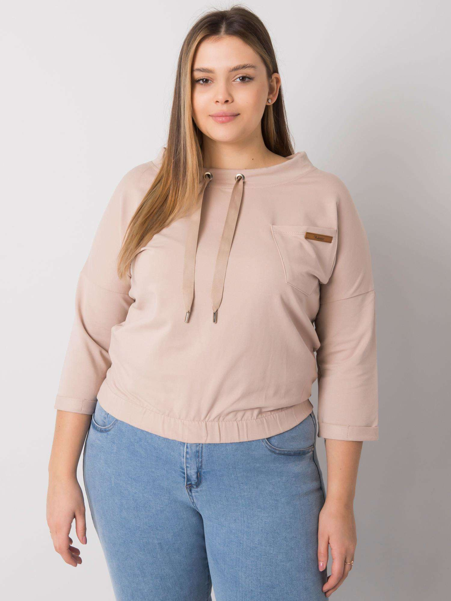 Béžová blúzka Pasadena s vreckom a šnúrkami vo výstrihu -RV-BZ-6161.08-beige Veľkosť: ONE SIZE