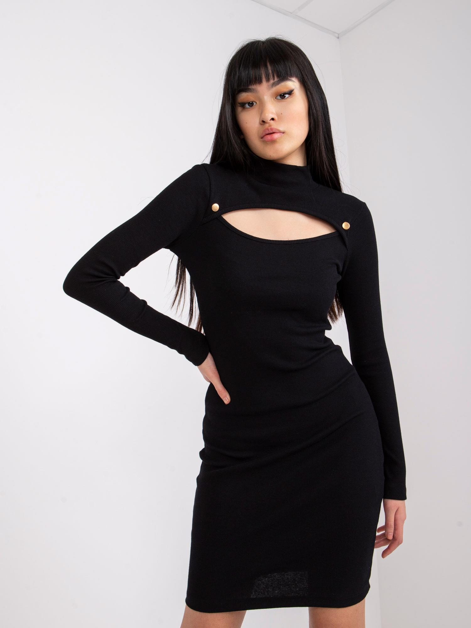 Čierne rolákové šaty s prestrihom Susan RV-SK-7433.51-black Veľkosť: S
