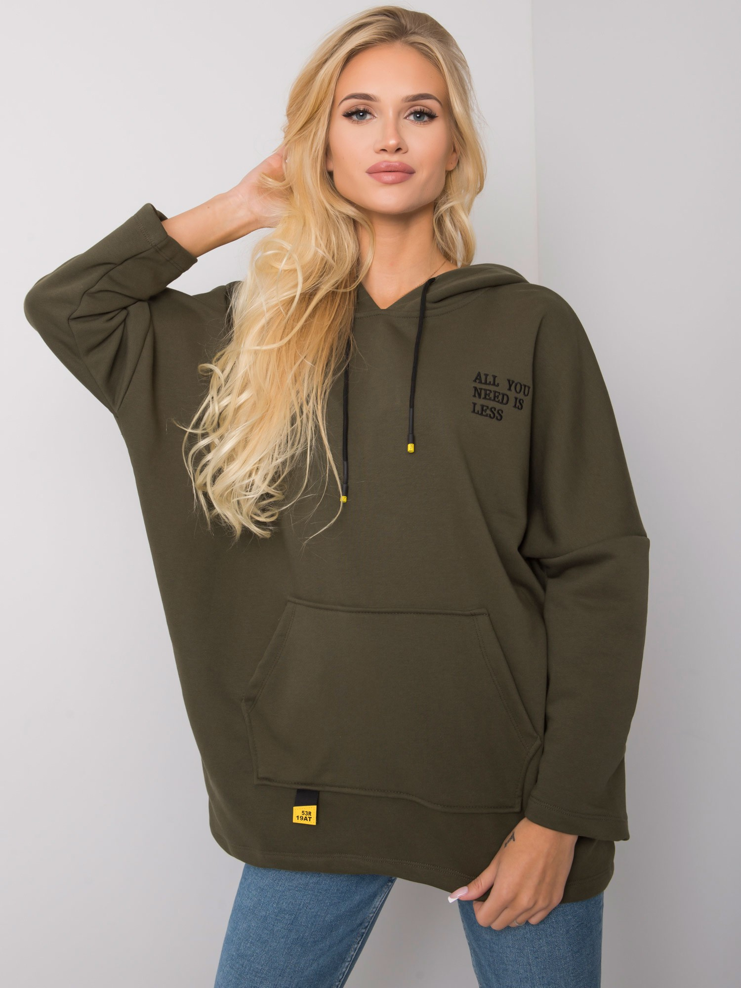 Khaki mikina s výšivkou All You Need Is Less RV-BL-7098.28-khaki Veľkosť: ONE SIZE