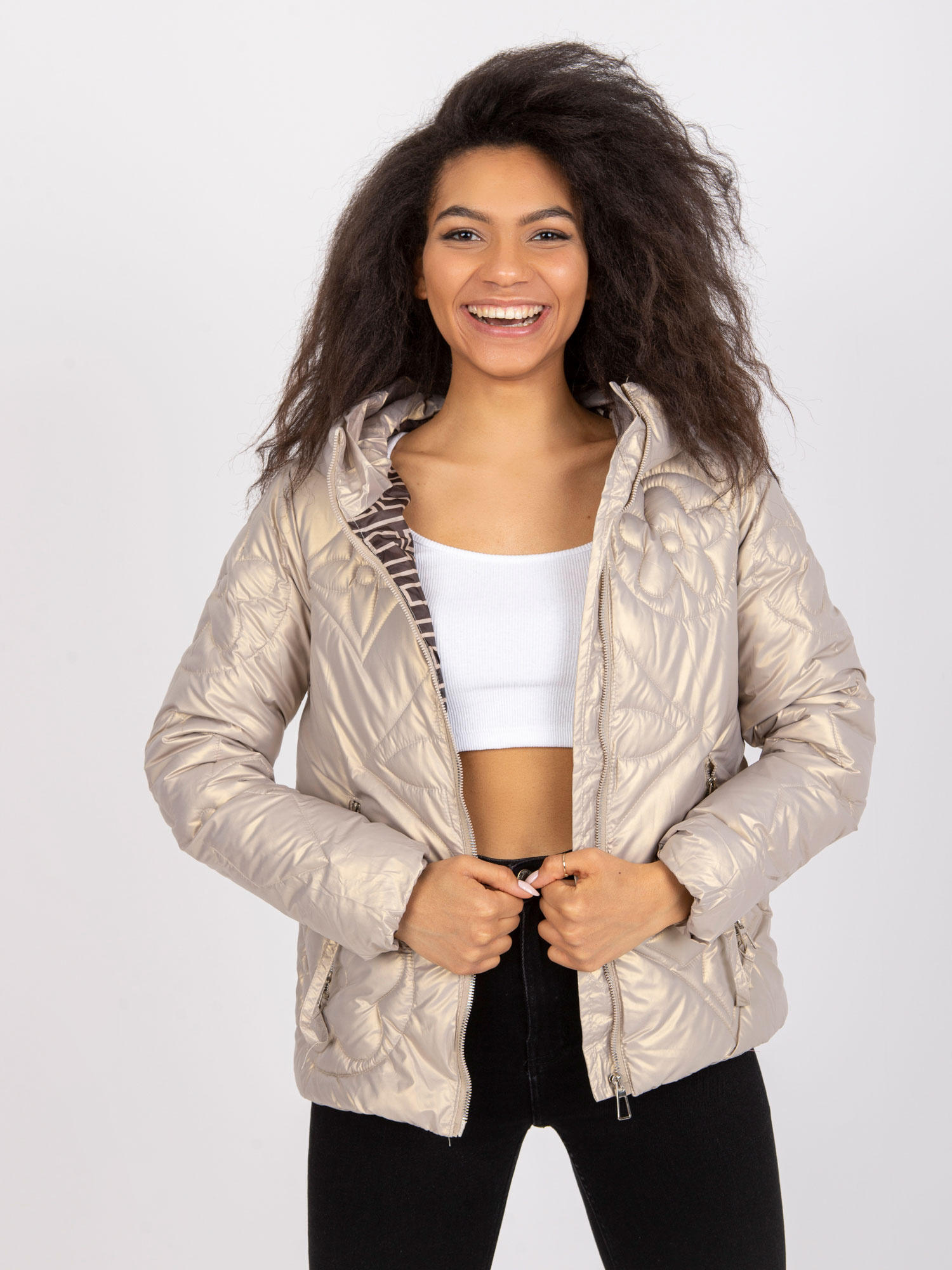 Béžová lesklá bunda Hanoi s prešívanými kvetmi -YP-KR-cx4292.98P-beige Veľkosť: S