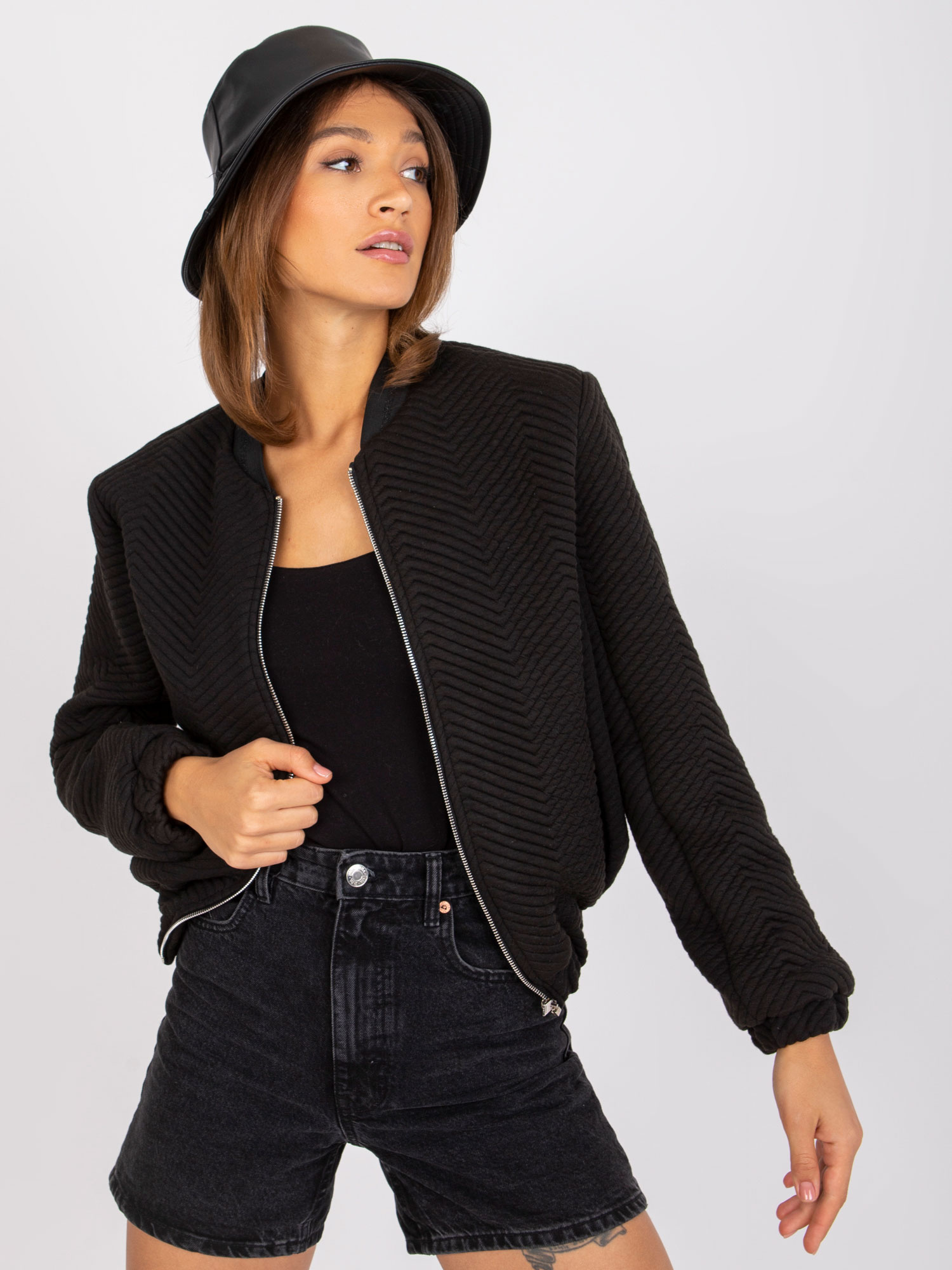 Čierny prešívaný bomber Haiti -RV-KR-006.16-black Veľkosť: L/XL