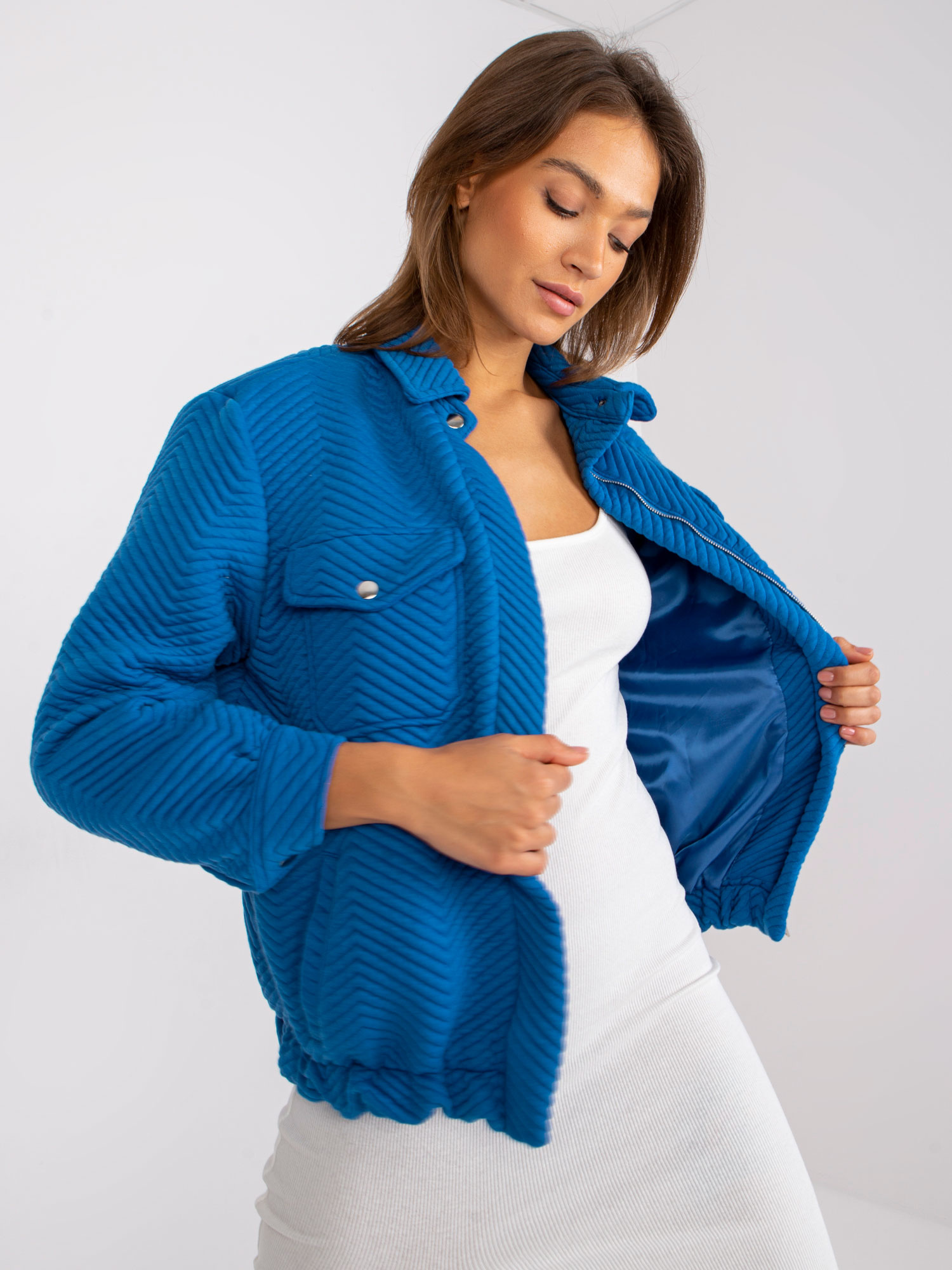 Modrá prechodná bunda Tivoli s prešívaním -RV-KR-007.95P-blue Veľkosť: S/M