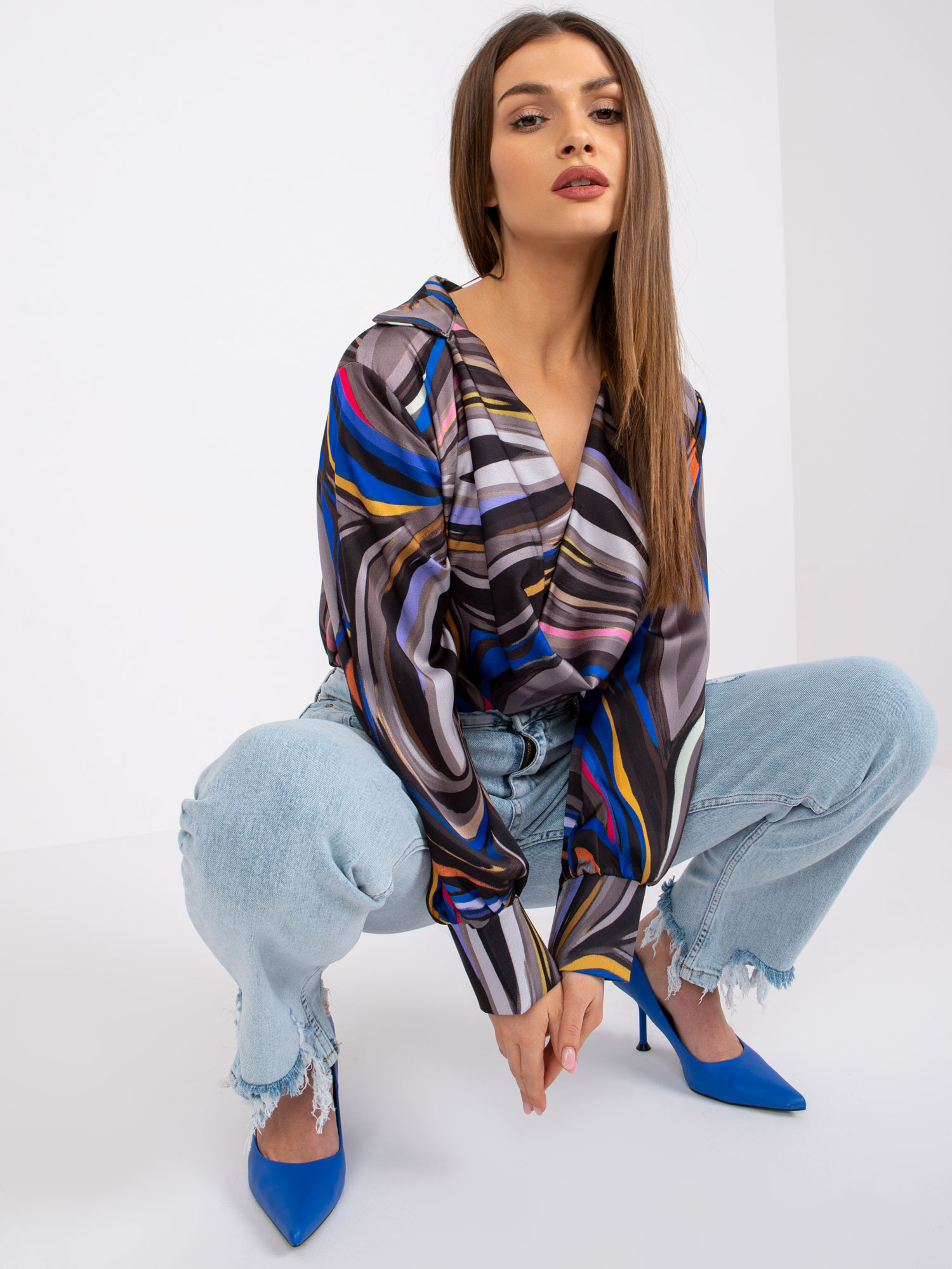 Čierna vzorovaná lesklá blúzka Diya -DHJ-BZ-15201.30-black Veľkosť: ONE SIZE