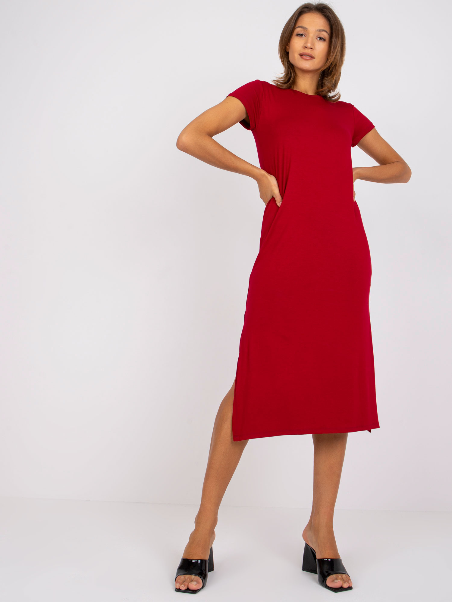 Červené basic šaty Liliane -RV-SK-7671.08-red Veľkosť: S