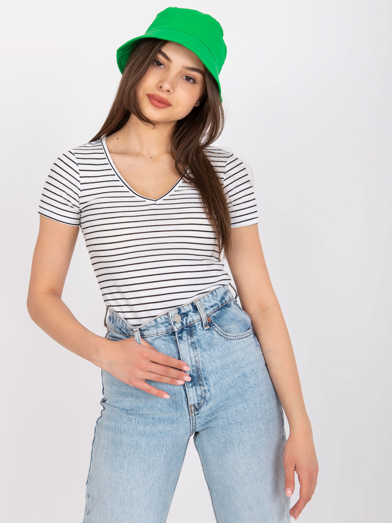 Bielo-čierne pruhované tričko Melania -TW-BZ-BL-005.39X-white-black Veľkosť: XL