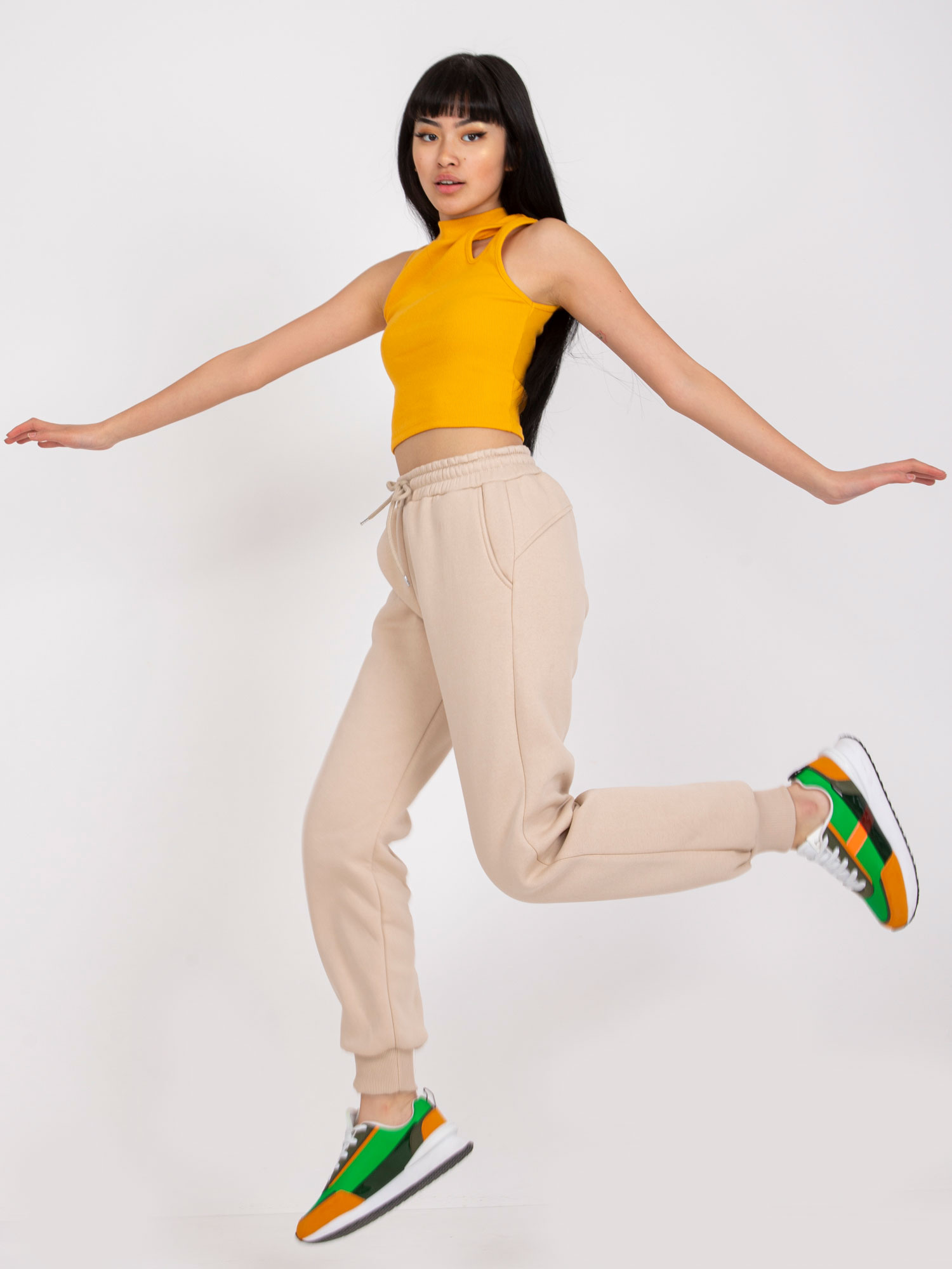 Béžové basic tepláky Julia EM-DR-712.39P-beige Veľkosť: ONE SIZE