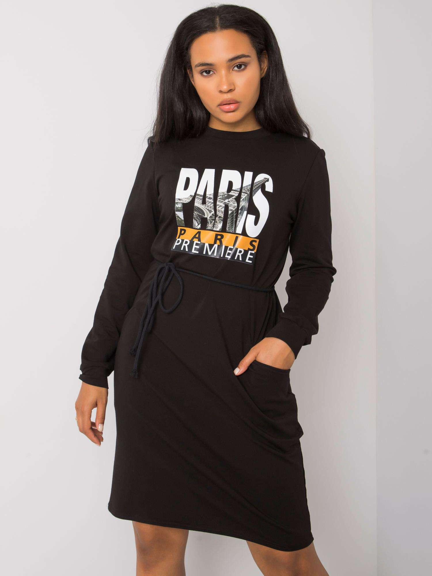 Čierne šaty s vreckami a potlačou -LK-SK-508299.30-black Veľkosť: 36
