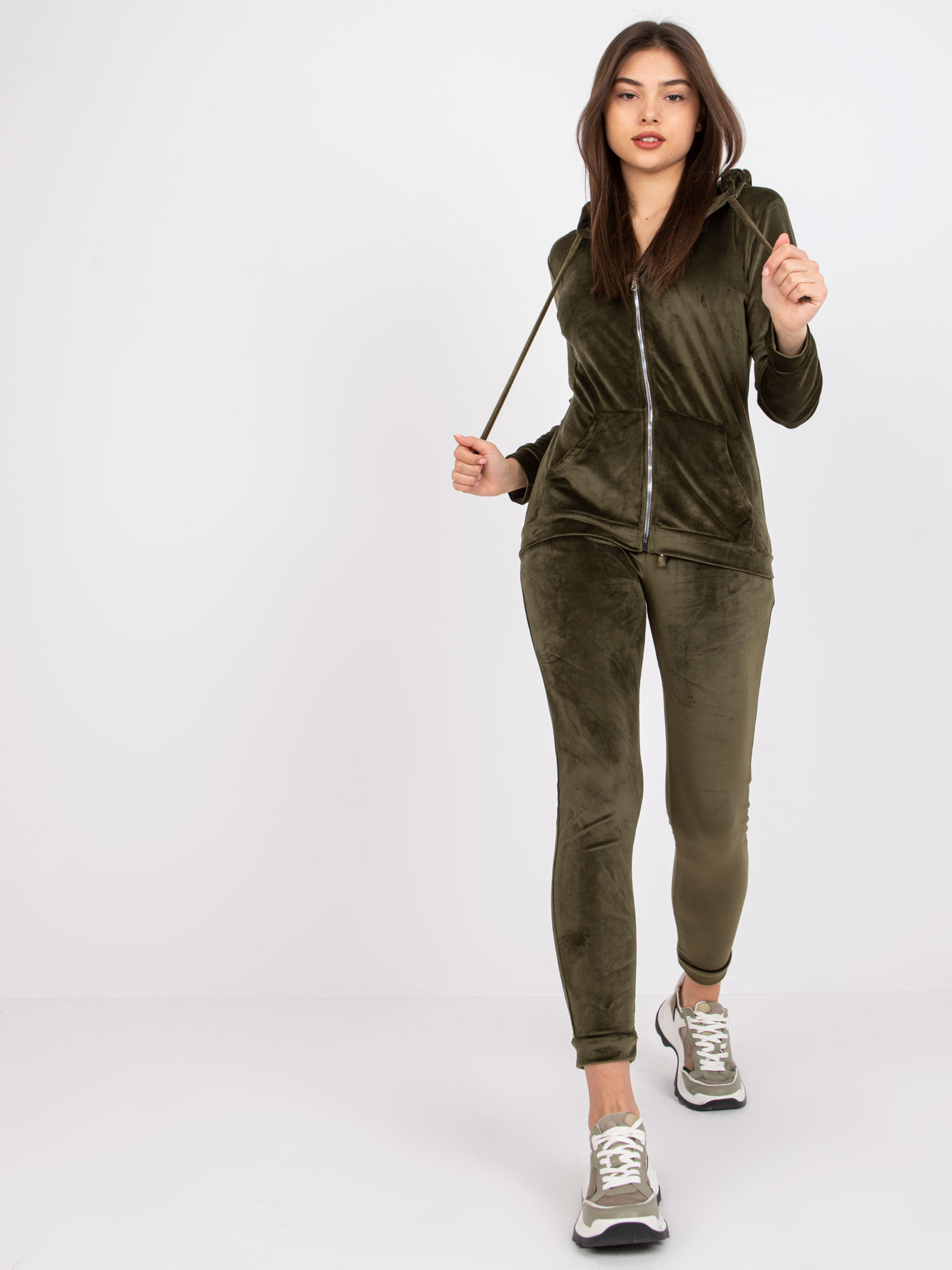 Khaki velurový komplex Ilaria -RV-KMPL-6087-1,95P-khaki Veľkosť: M