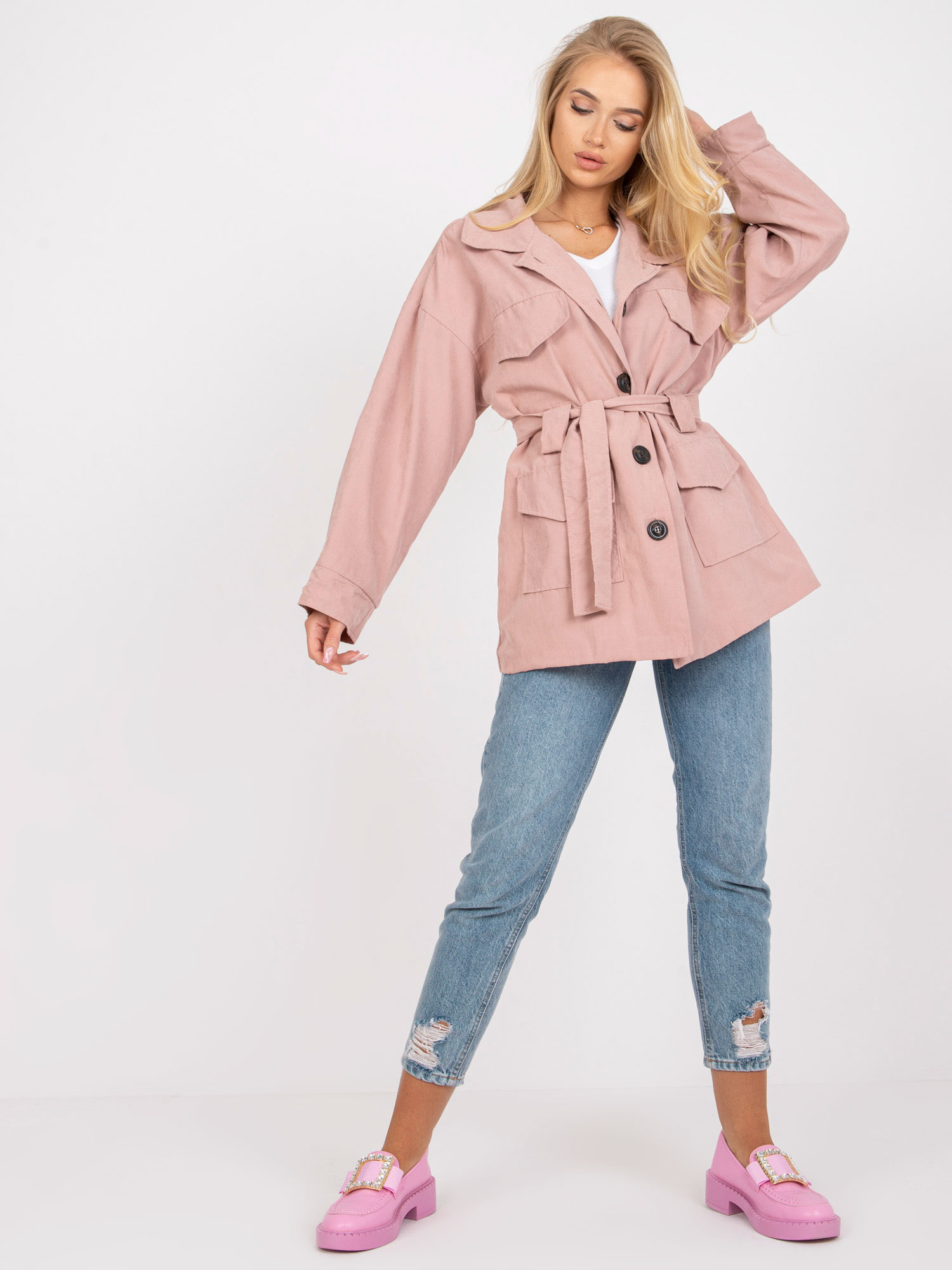 Púdrový kratší dámsky kabátik -EM-PL-5422.22P-powder pink Veľkosť: ONE SIZE