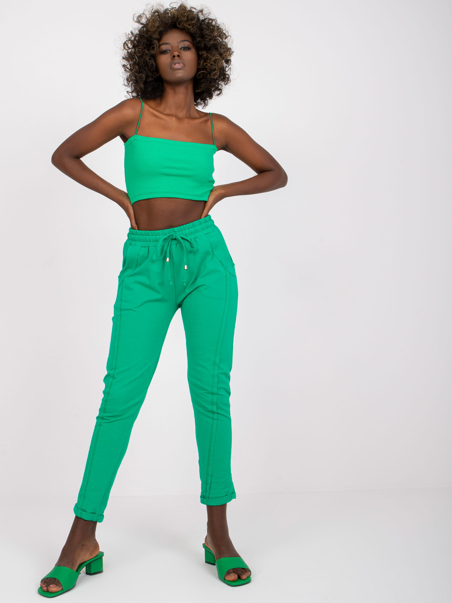 Basic tepláky zelenej farby -RV-DR-3589.06X-green Veľkosť: S