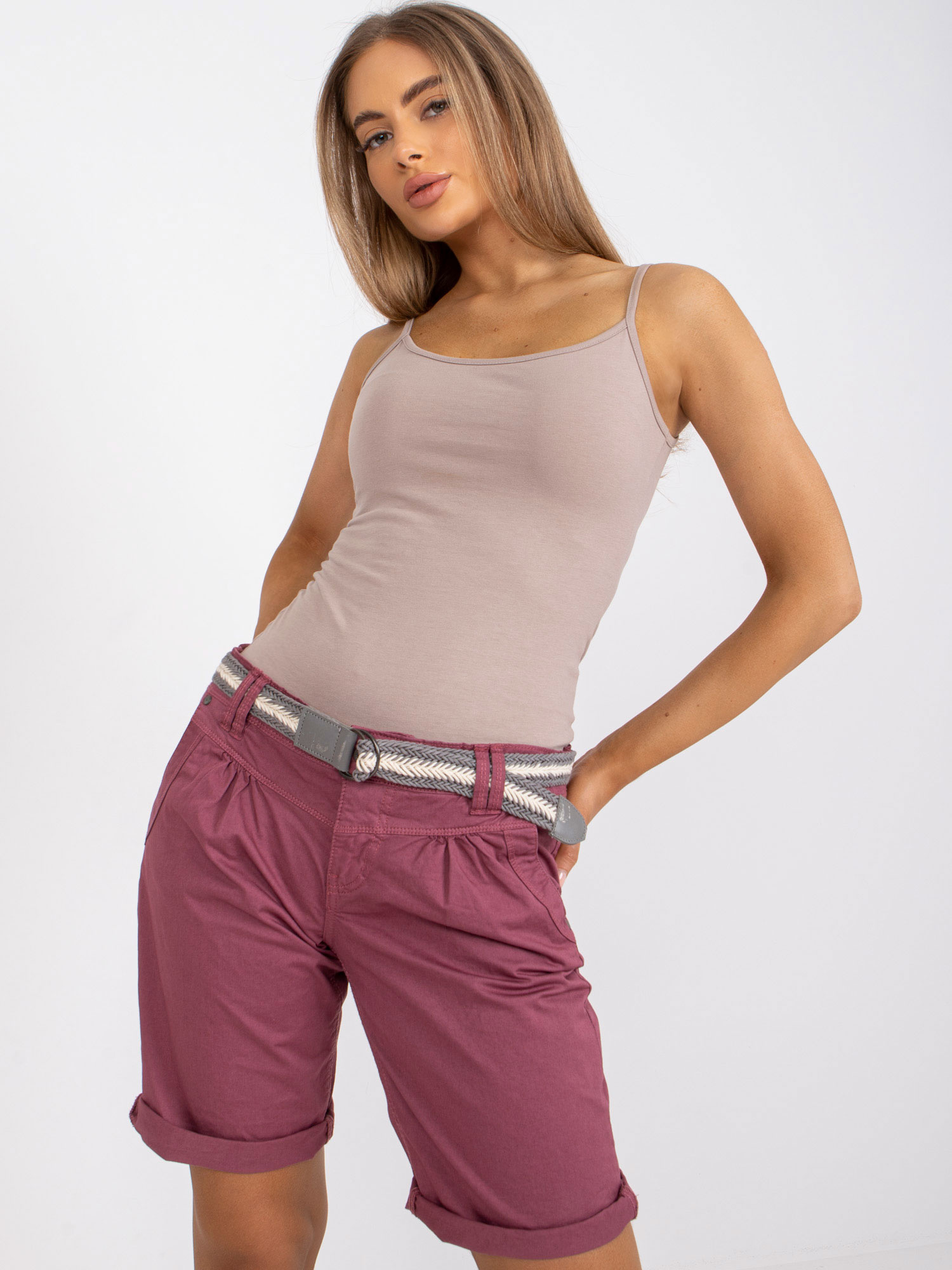 Tmavoružové kraťasy s opaskom D63990Z63080Z-dark pink Veľkosť: XS