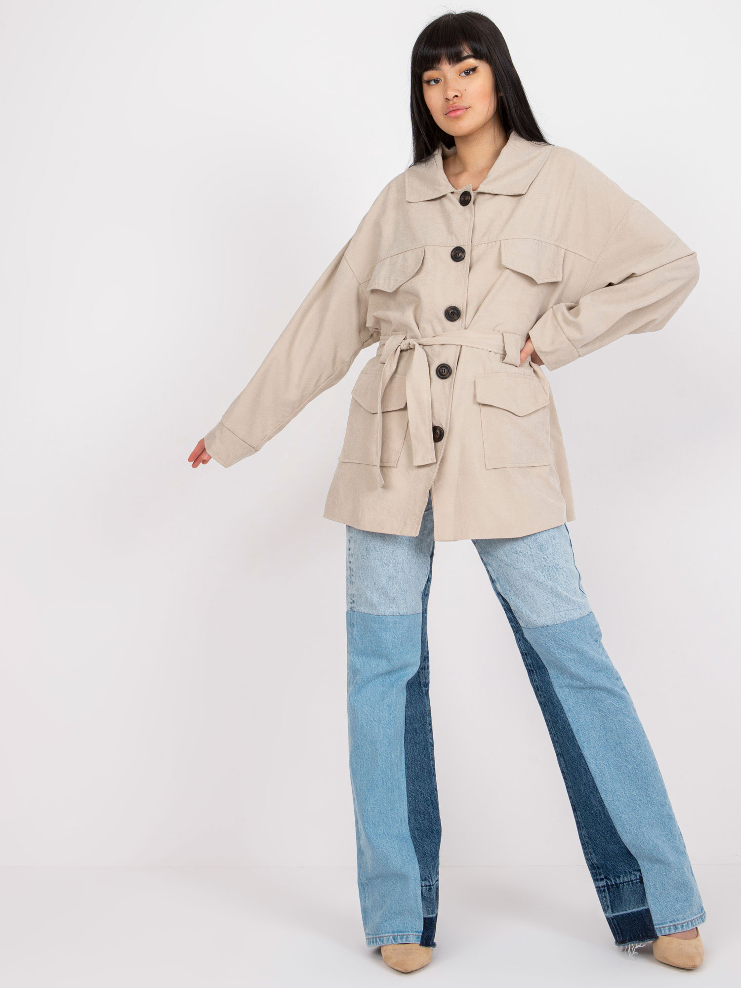 Ľahký béžový kabátik s opaskom -EM-PL-5422.22P-beige Veľkosť: ONE SIZE
