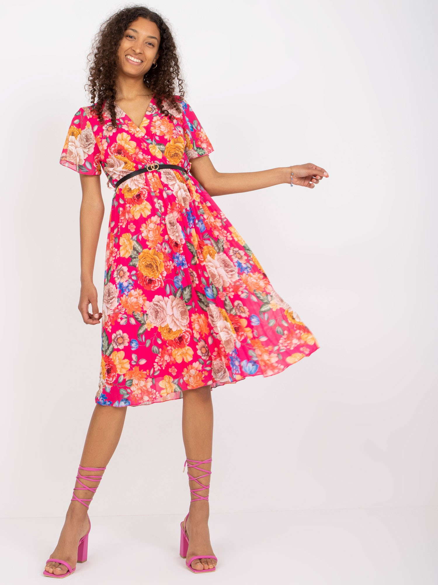 Ružové plisované šaty s kvetmi -DHJ-SK-13162.92-pink Veľkosť: ONE SIZE