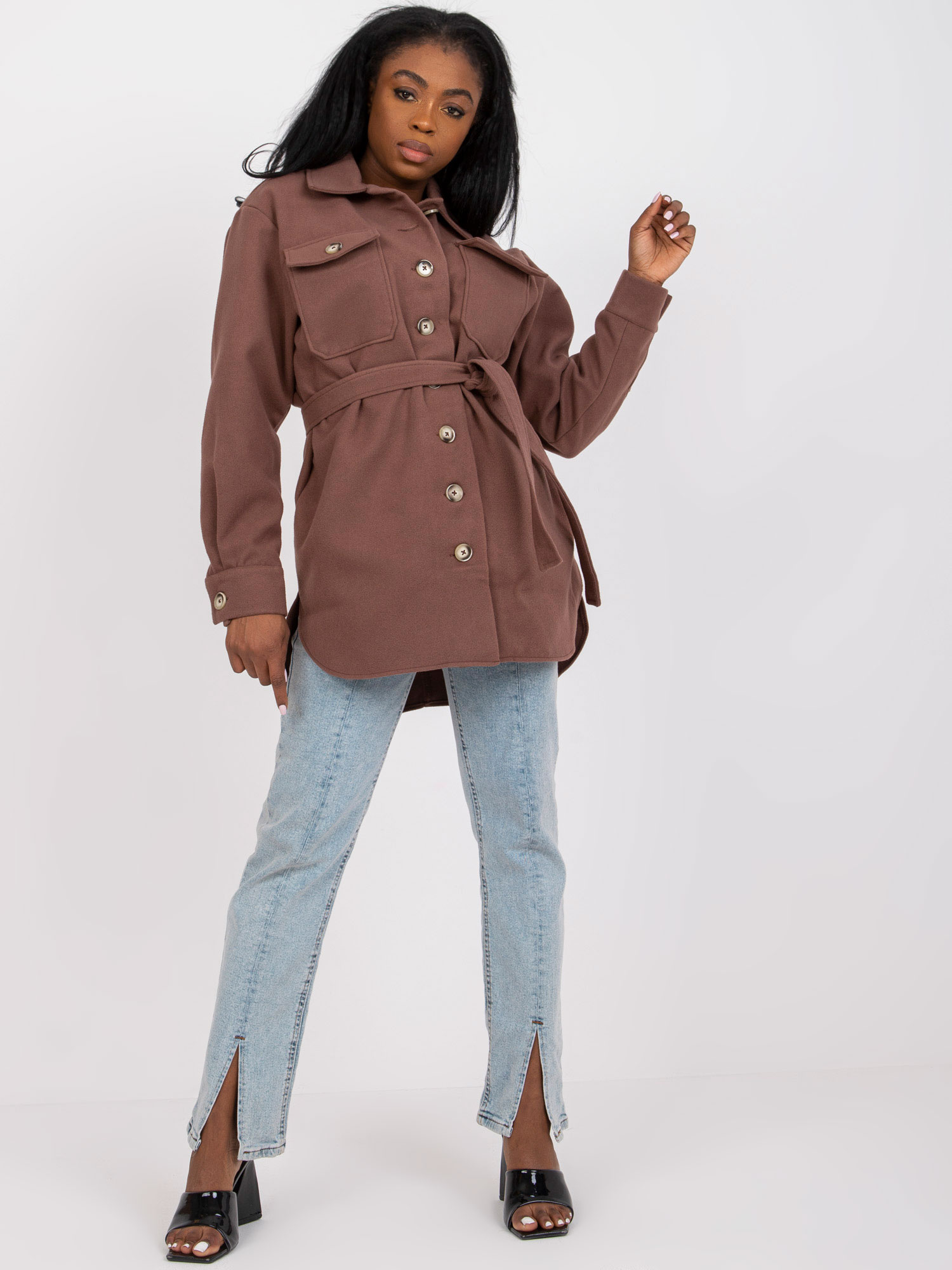Hnedá košeľová bunda s opaskom -LK-KS-508481.88-brown Veľkosť: L/XL