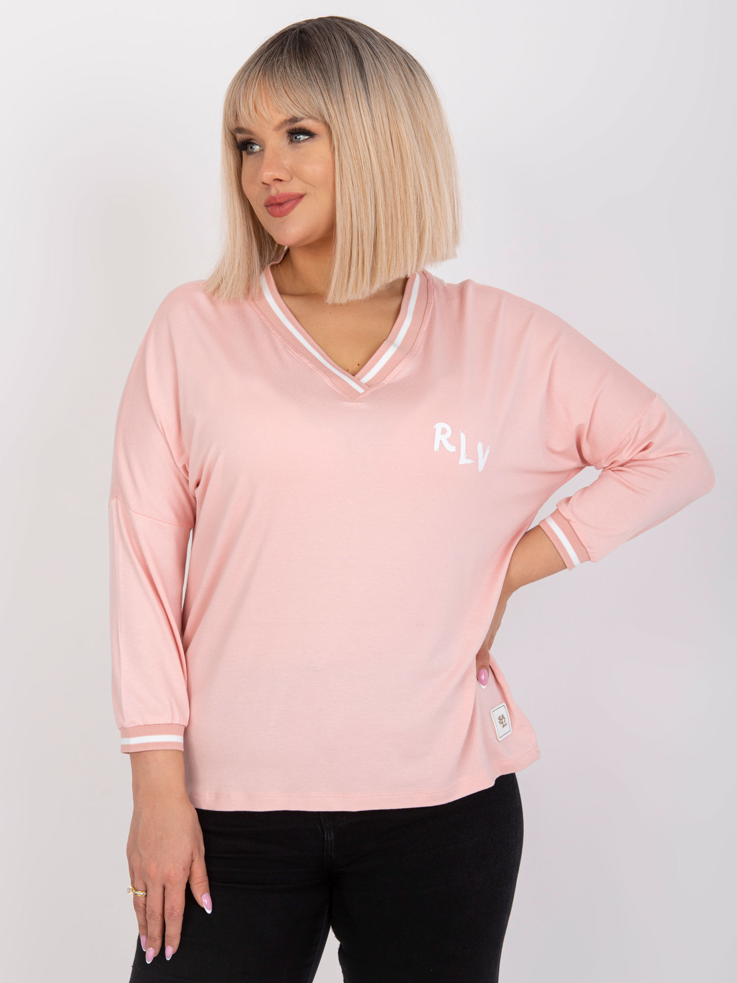 Svetloružová blúzka Marianna s pruhovanými lemami -RV-BZ-7583.63P-light pink Veľkosť: ONE SIZE