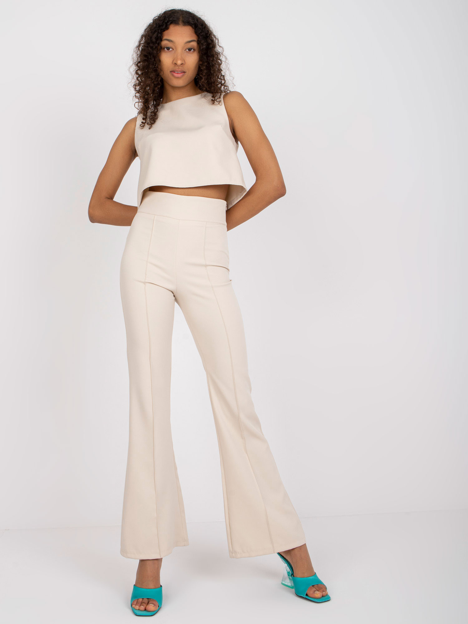 Béžové elegantný komplet nohavíc a topu DHJ-KMPL-6323.18-beige Veľkosť: M