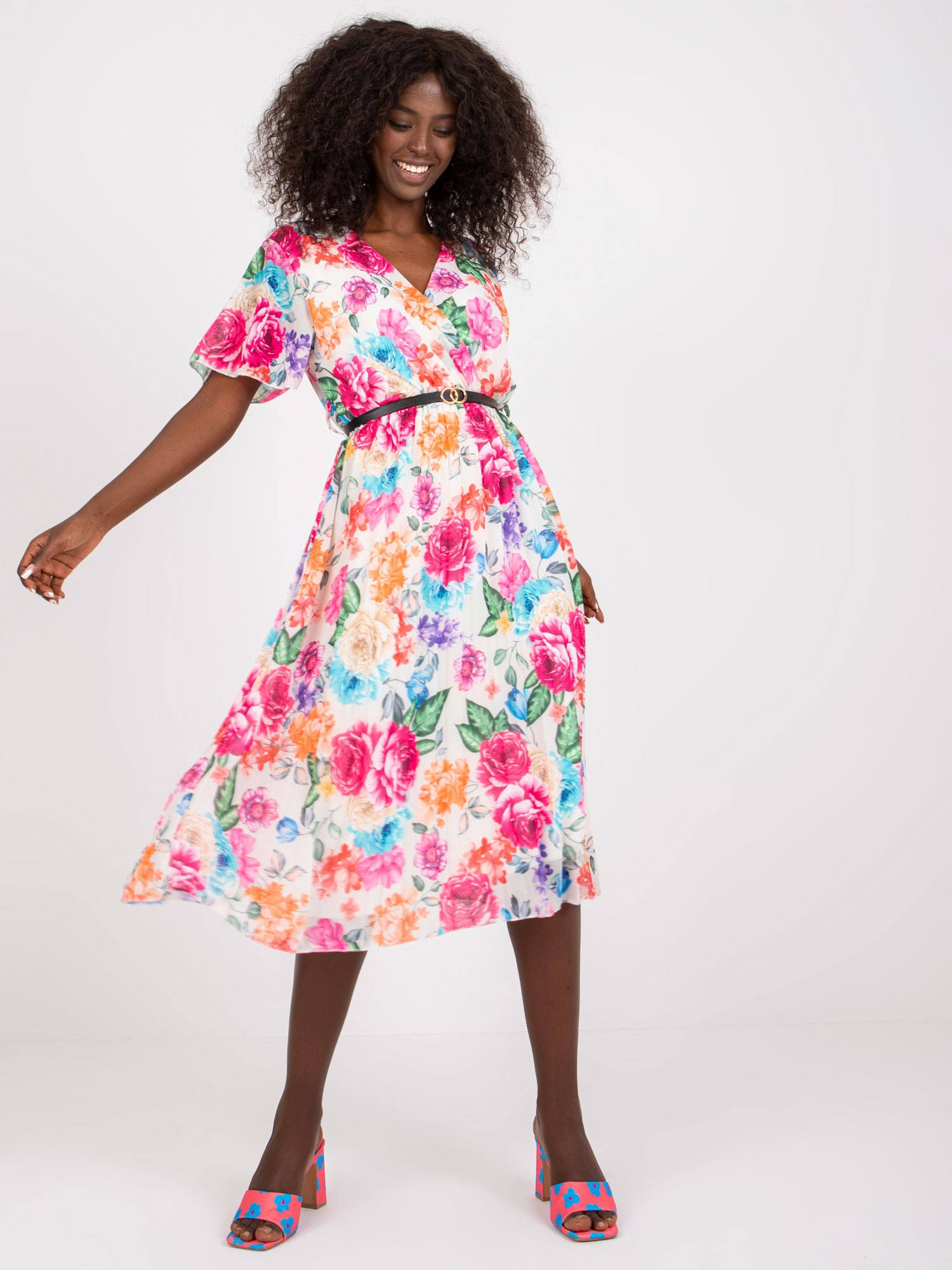 Béžové šaty so vzorom farebných kvetín -DHJ-SK-13162.92-light beige Veľkosť: ONE SIZE