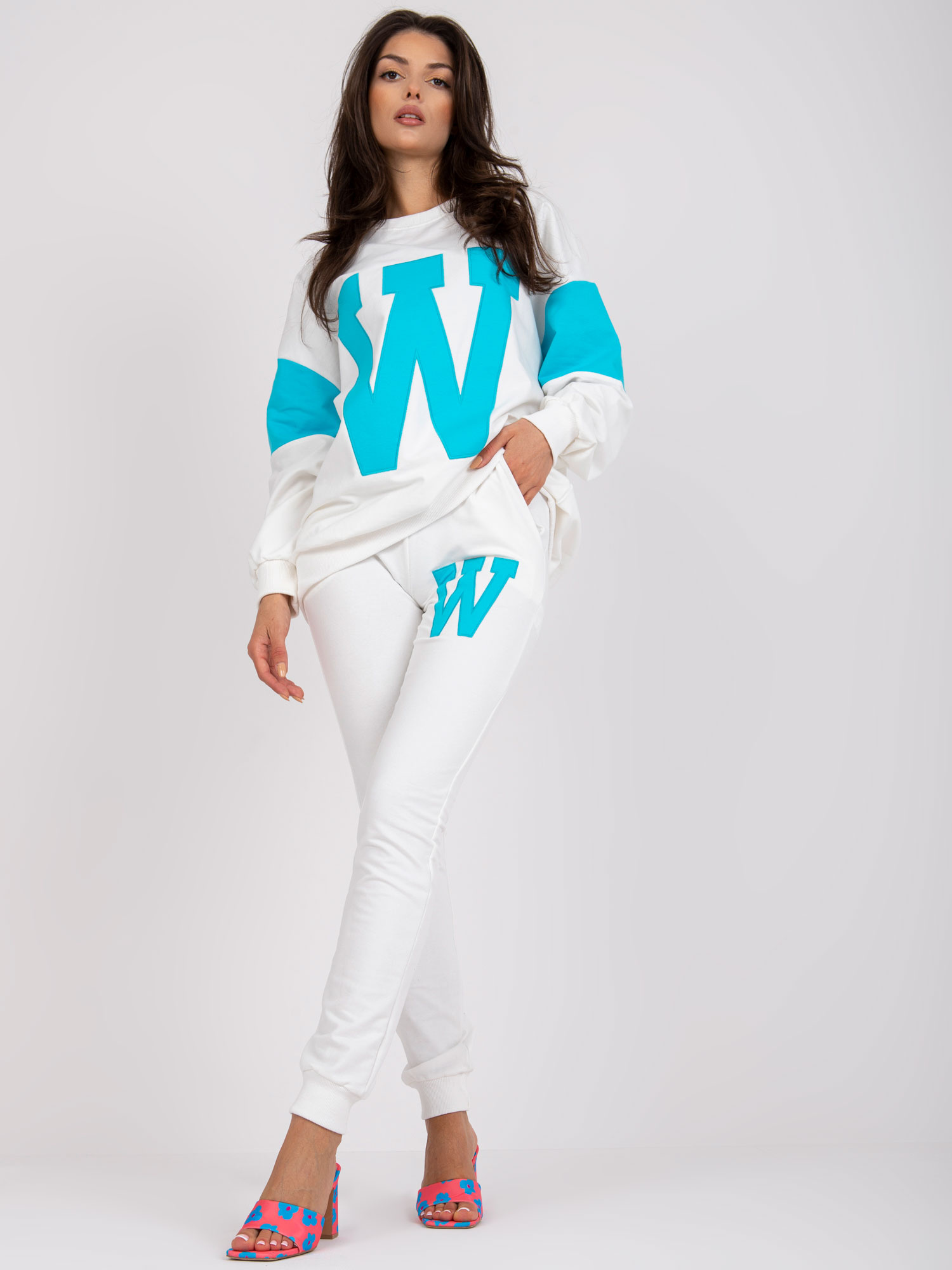 Bielo-modrá tepláková súprava -FA-KMPL-7856.44P-white-blue Veľkosť: S/M