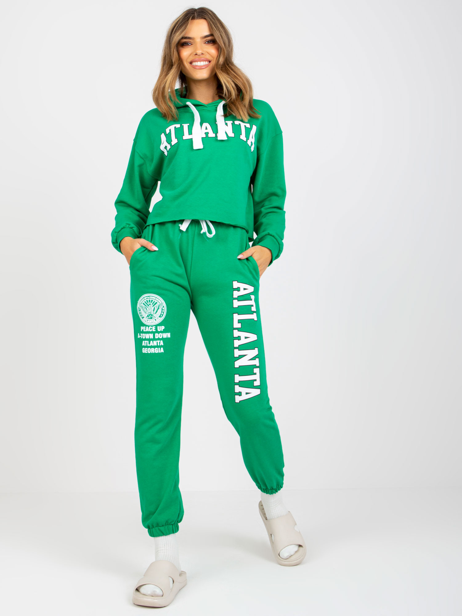 Zelená tepláková súprava s kapucňou -EM-KMPL-734.35P-green Veľkosť: ONE SIZE