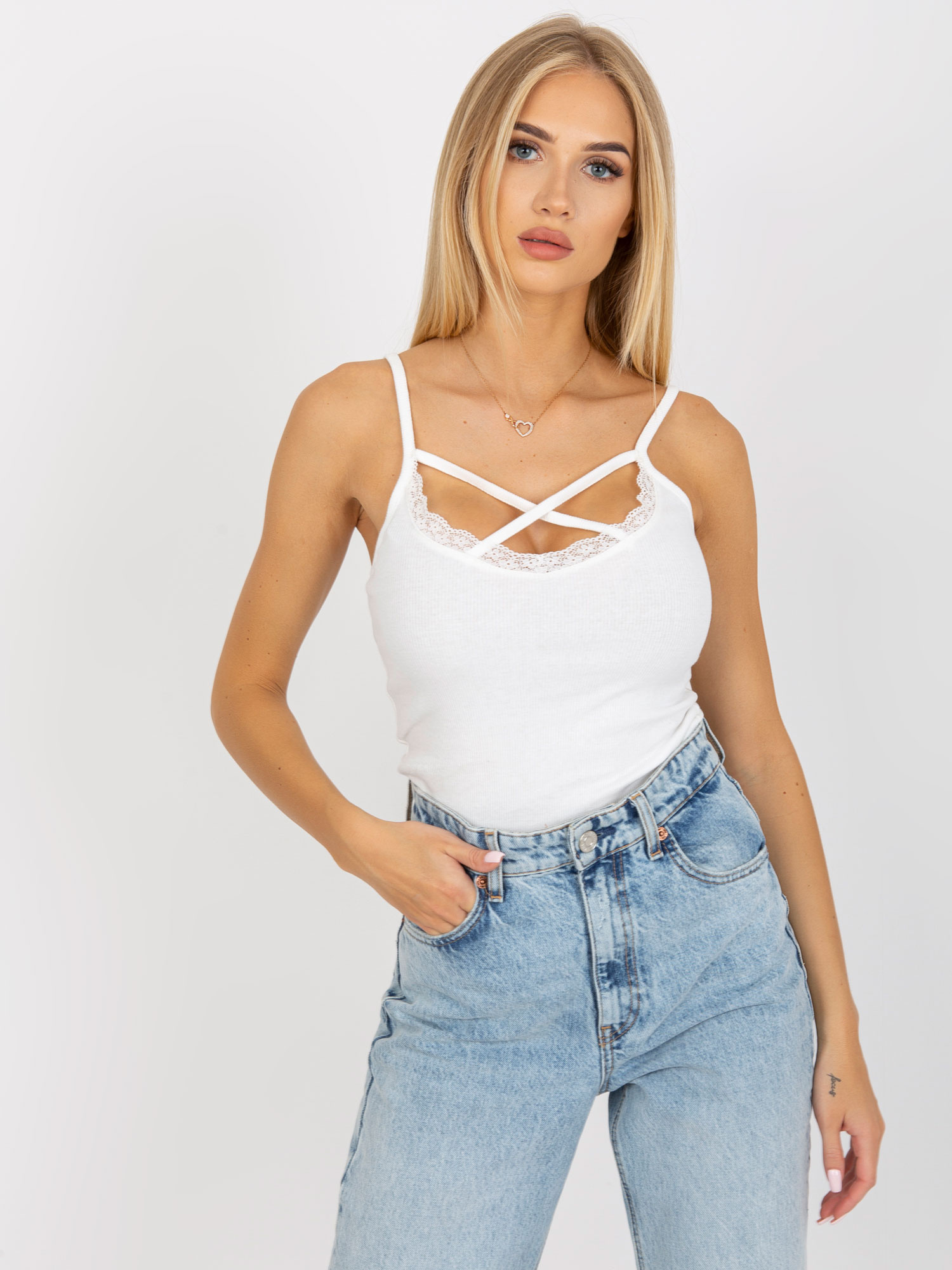 Biele rebrované tielko s prekrížením TW-TP-OB032.50-white Veľkosť: L