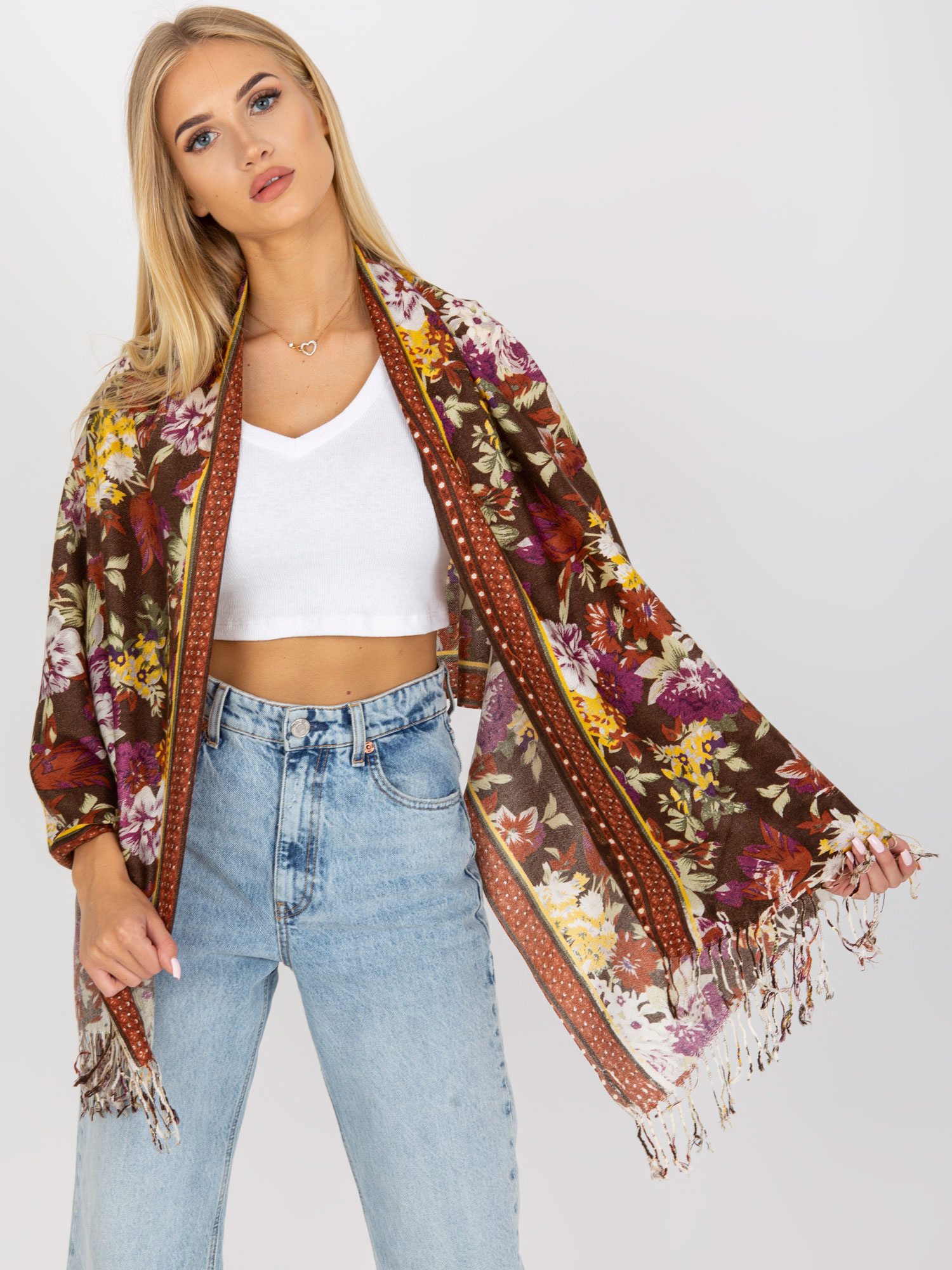 Hnedá šatka s kvetinami AT-CH-Q-10 Veľkosť: ONE SIZE