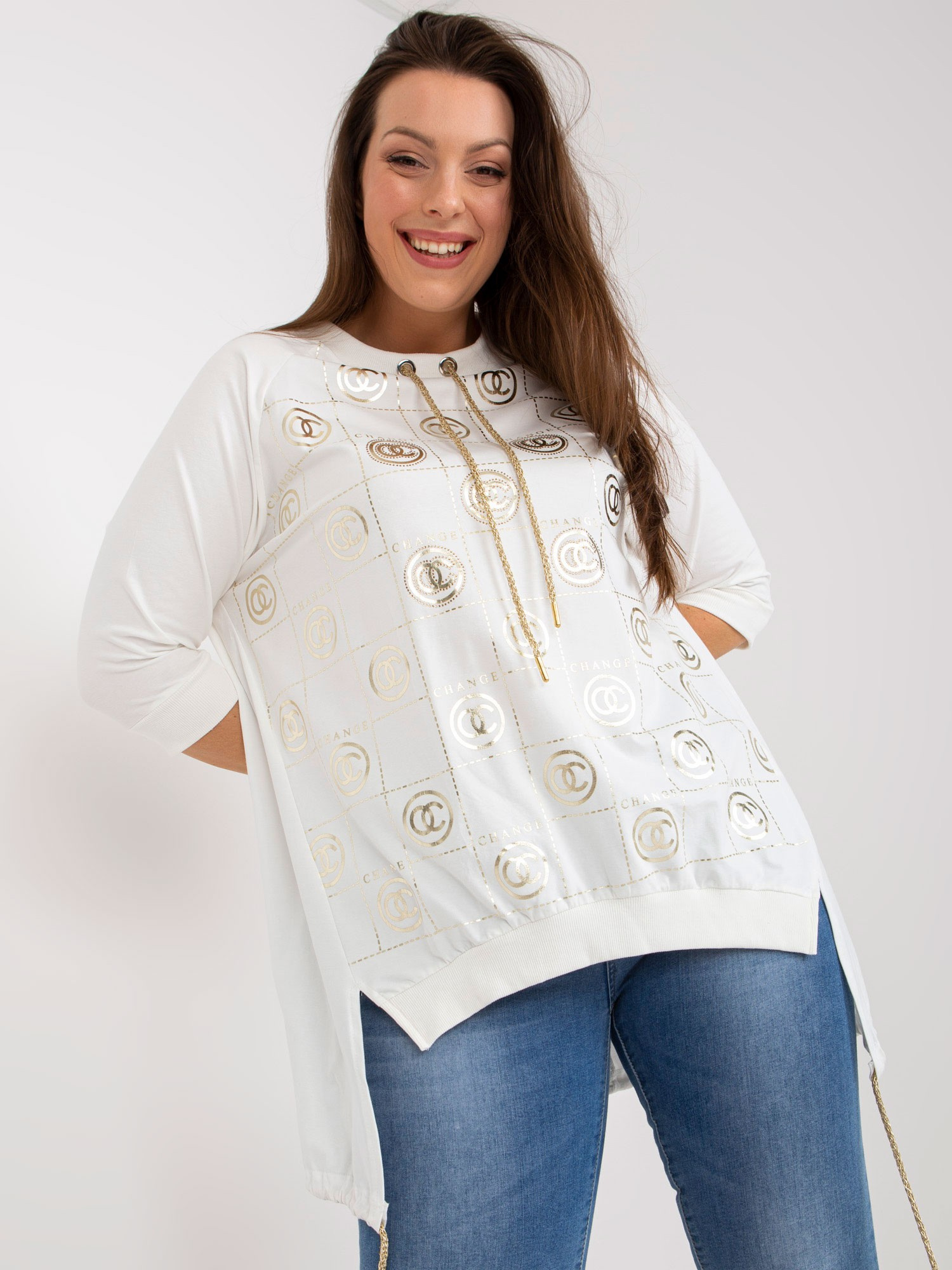 Biela asymetrická tunika s potlačou -RV-SK-7726.56P-white Veľkosť: ONE SIZE
