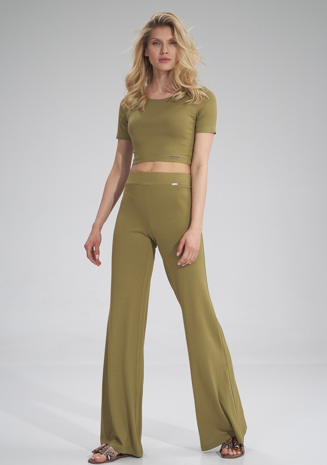 Olivové zvonové nohavice M749 Olive Green Veľkosť: XL