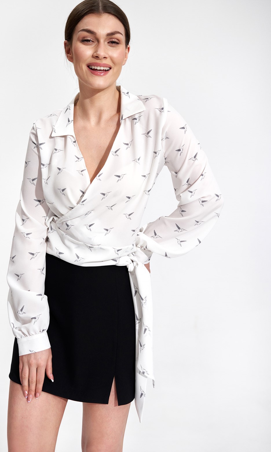 Smotanová košeľa na zaväzovanie s vtákmi M868 Ecru Veľkosť: XL