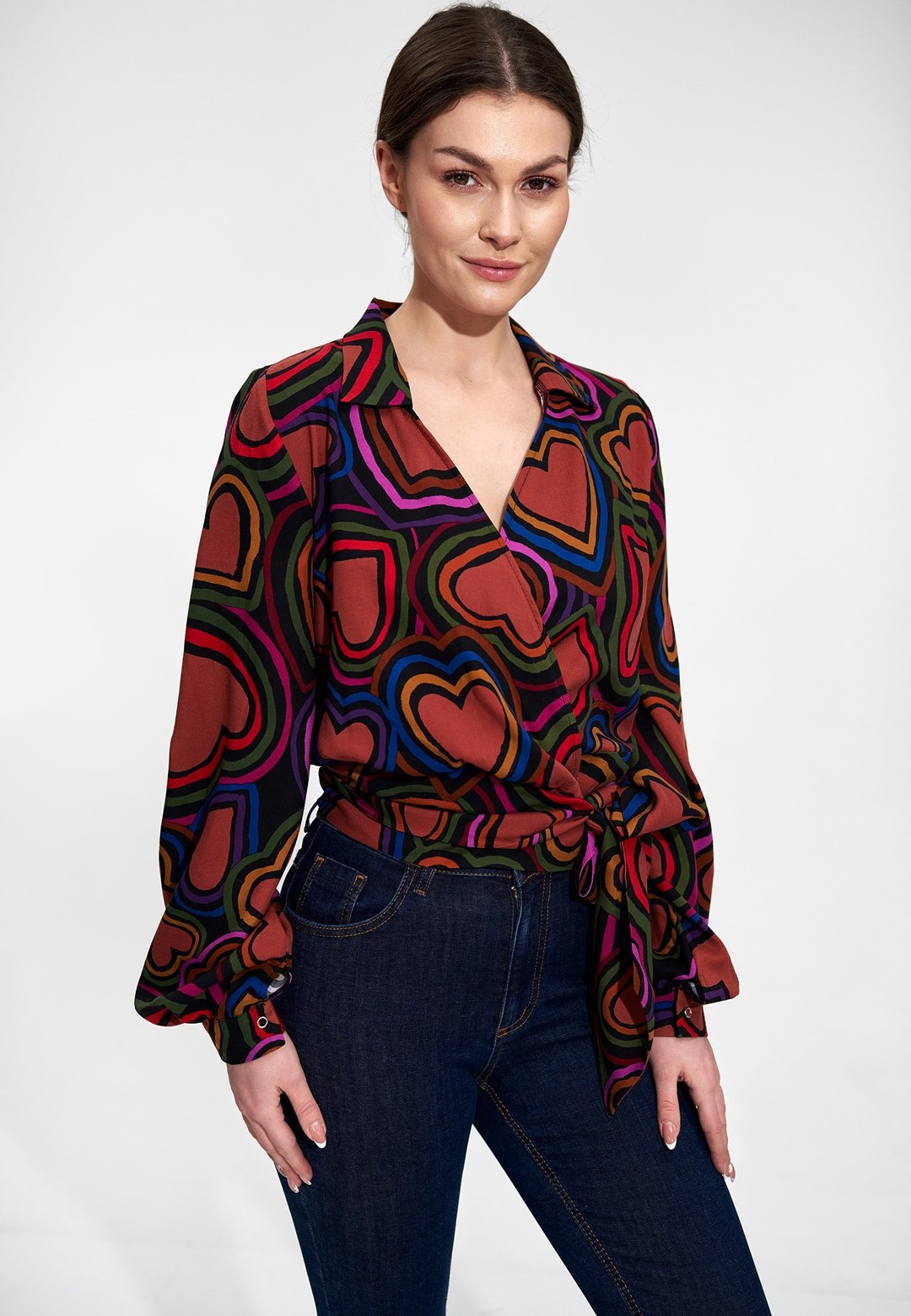 Hnedo-čierna srdiečková košeľa na zaväzovanie M868 Pattern 136 Veľkosť: XL