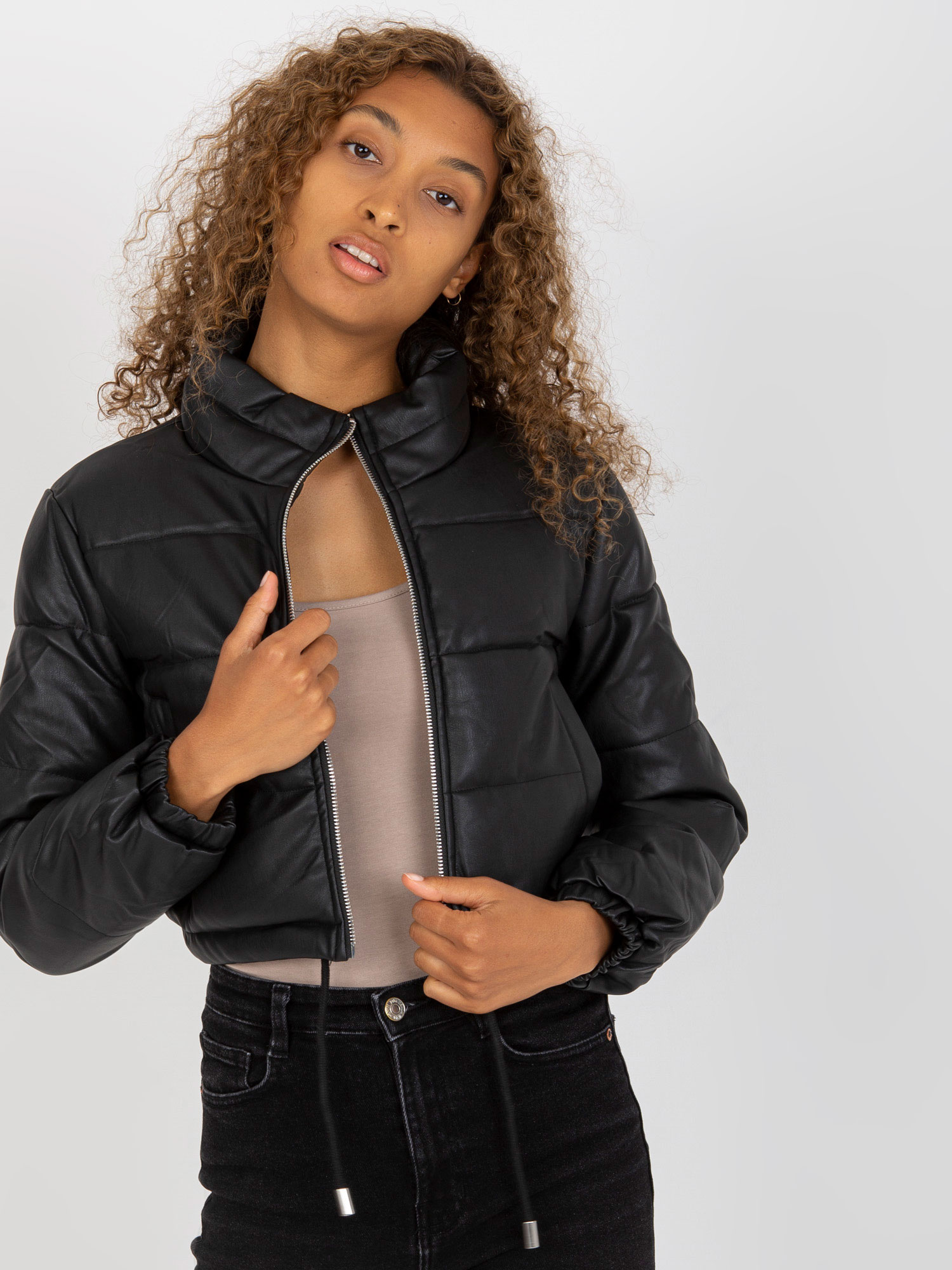 Čierna skrátená zimná crop bunda NM-KR-D2-3820-1.49P-black Veľkosť: XL