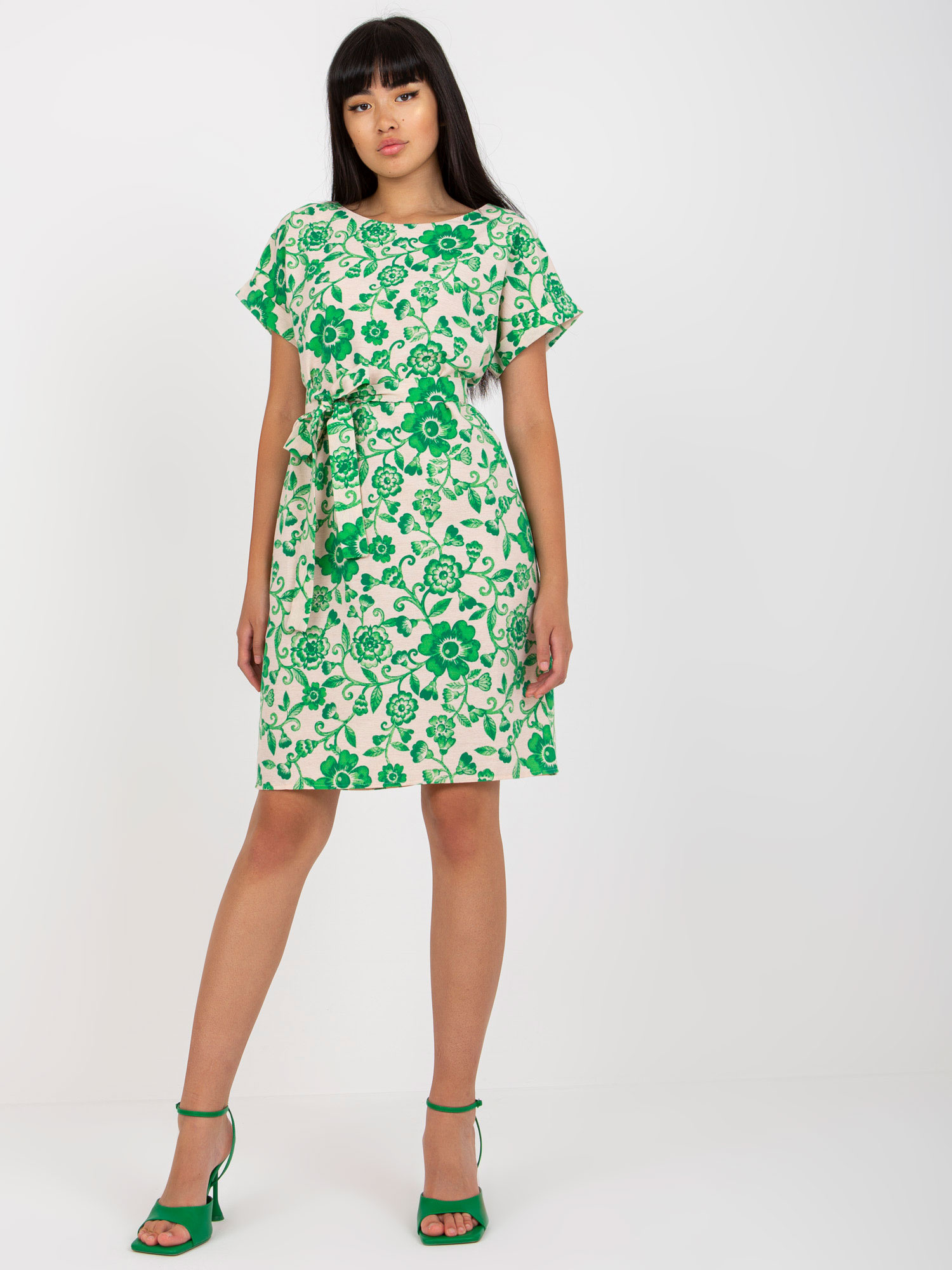 Bielo-zelené kvetované šaty LK-SK-508932.89P-green Veľkosť: S/M