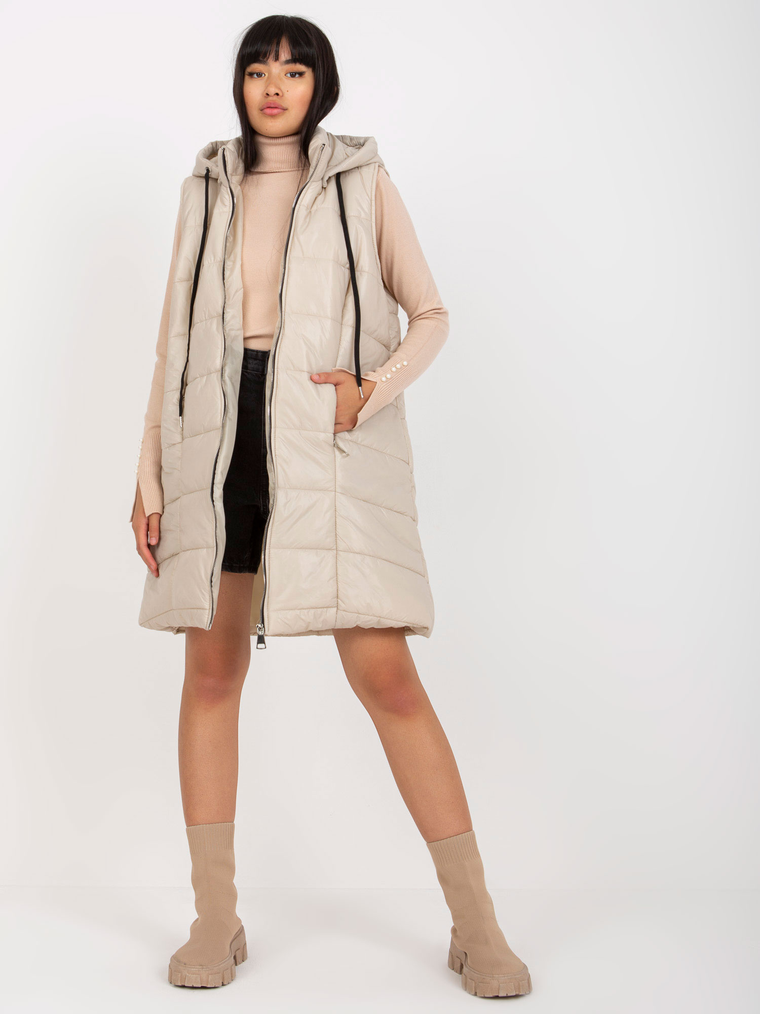 Béžová prešívaná vesta TW-KZ-BI-82019.09-light beige Veľkosť: ONE SIZE