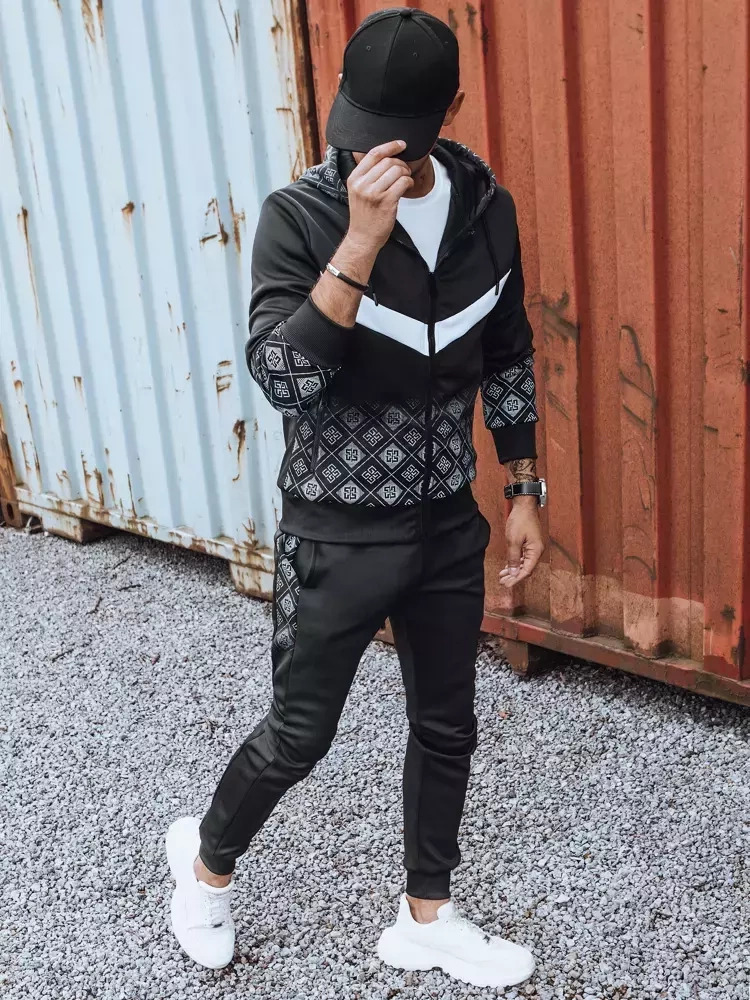 Čierna tepláková súprava so vzormi AX0604 Veľkosť: 2XL