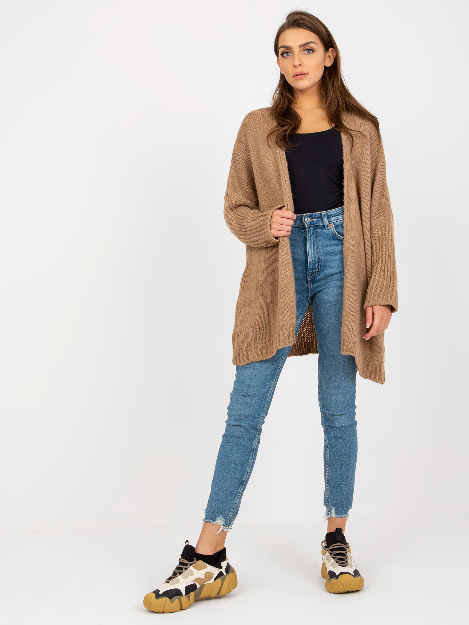 Béžový kardigan s nápisom na chrbte -TW-SW-BI-M2201.87-beige Veľkosť: ONE SIZE